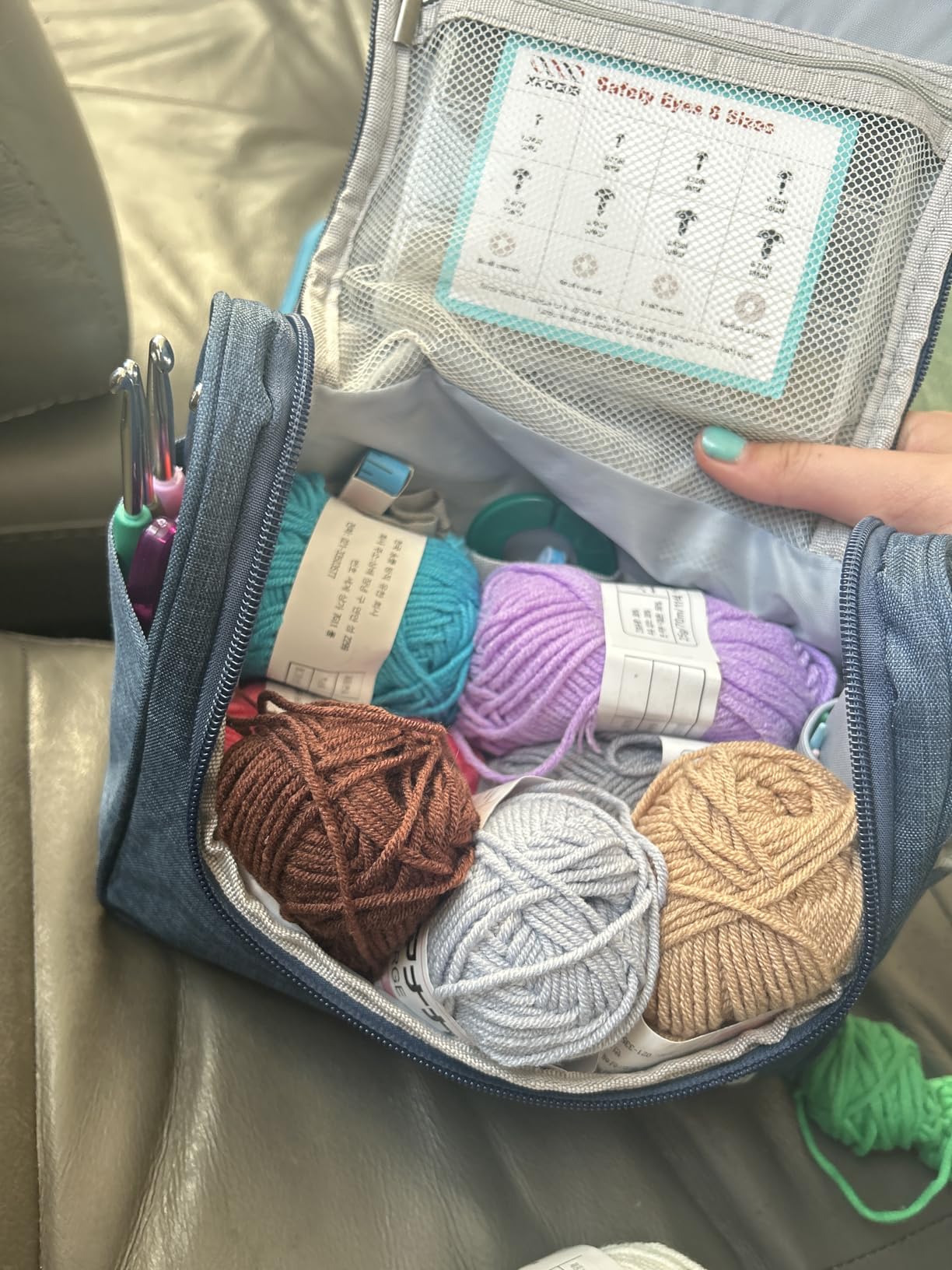 Yarniss Crochet Kit for Beginners, All in One Crochet Kits for Adult, Navy customer photo 2