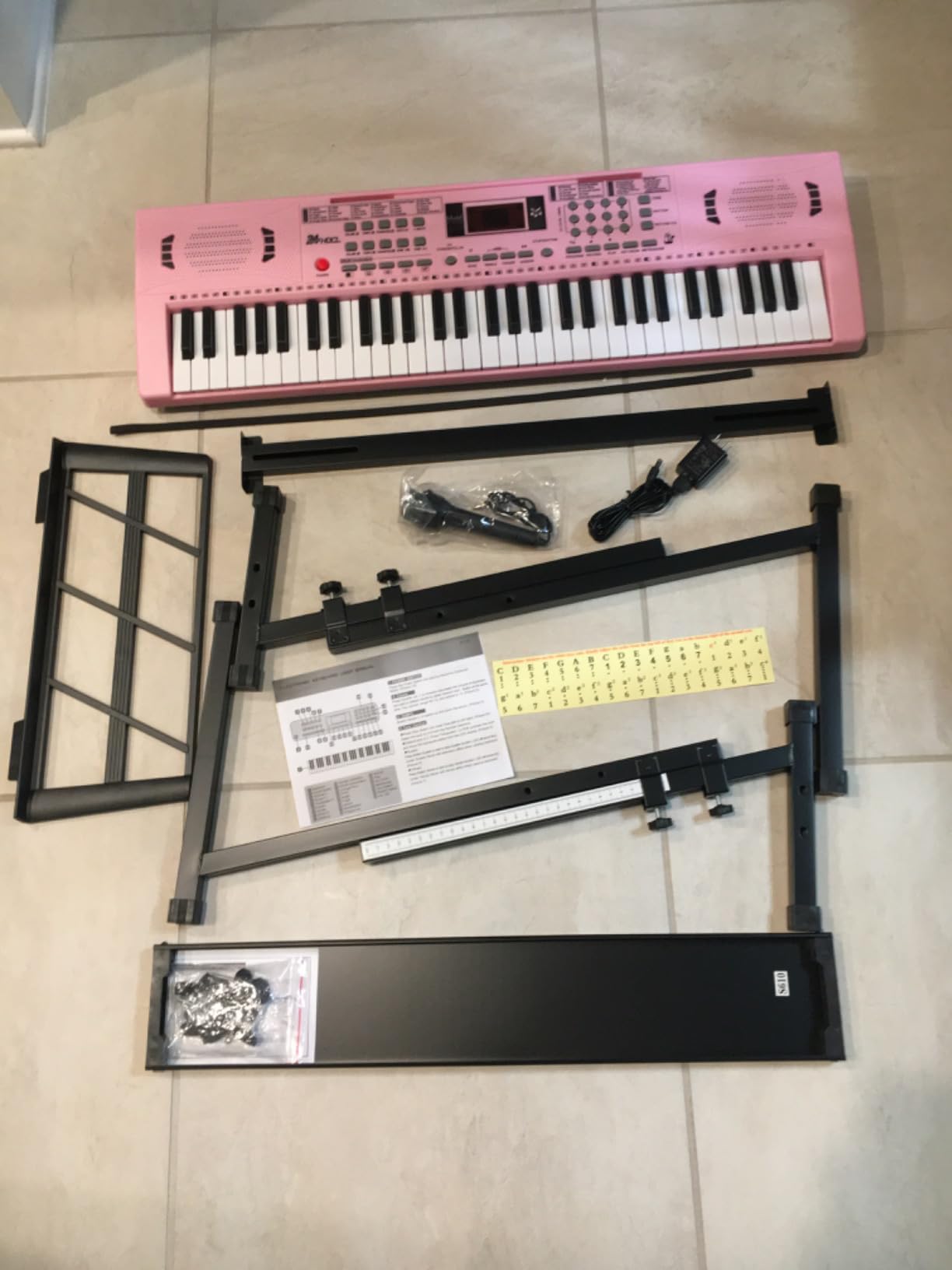 Kids Keyboard Piano, 61 Key Electronic Piano (Pink) customer photo 1