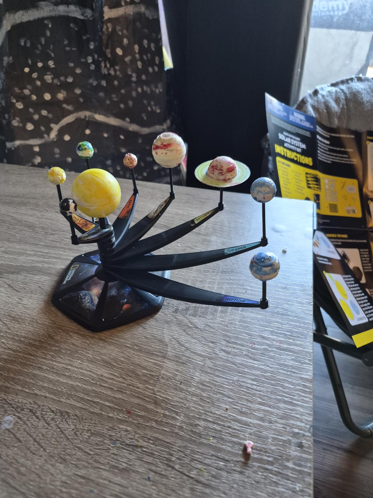 National Geographic Glow in the Dark Solar System Model for Kids Ages 8-12 customer photo 2
