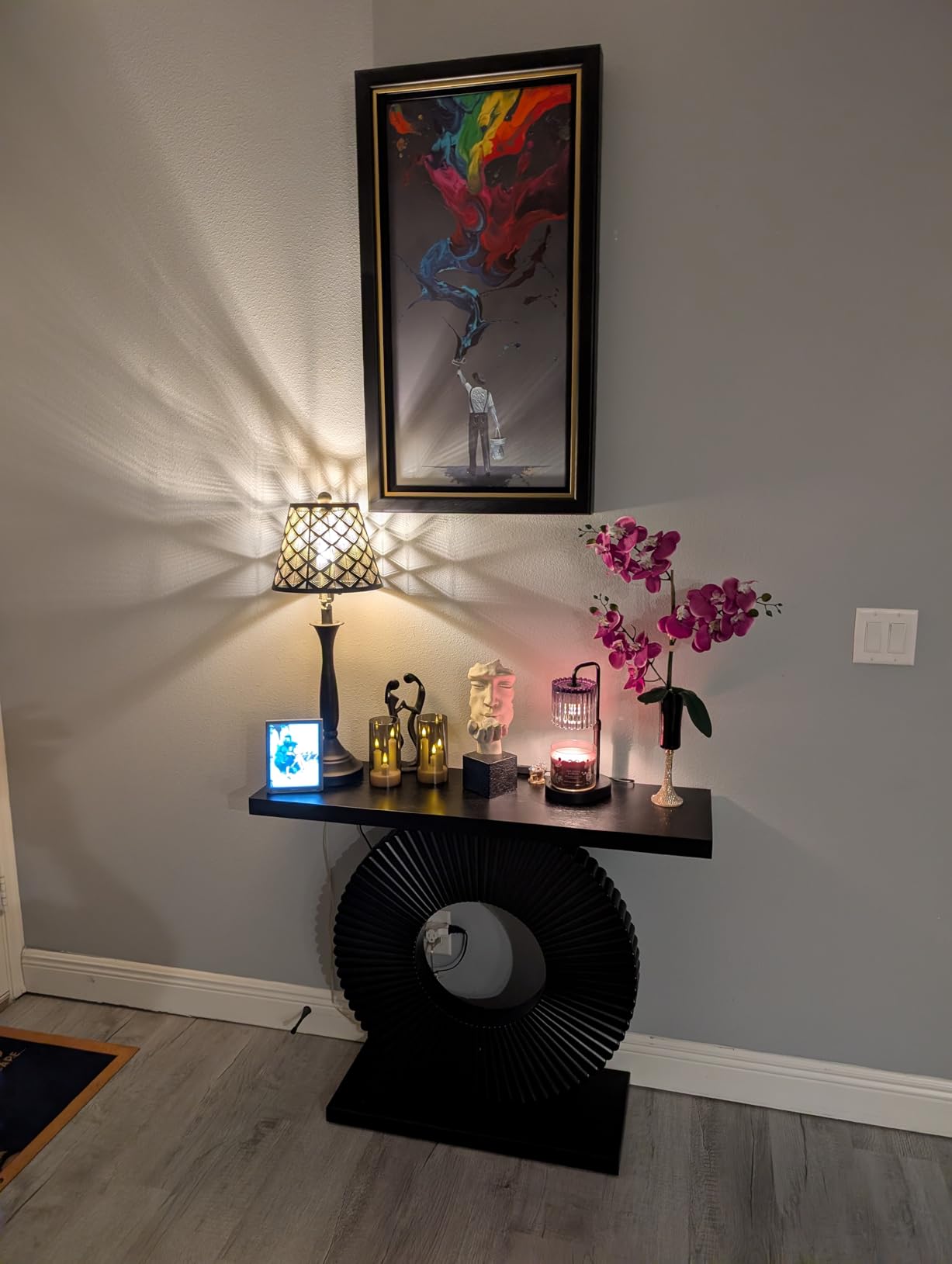 Tribesigns Modern Console Table with Geometric Base, 40 inch Wood Entryway Table Sofa Table Narrow Long, Contemporary Accent Table for Living Room, Entryway, Hallway, Black customer photo 2