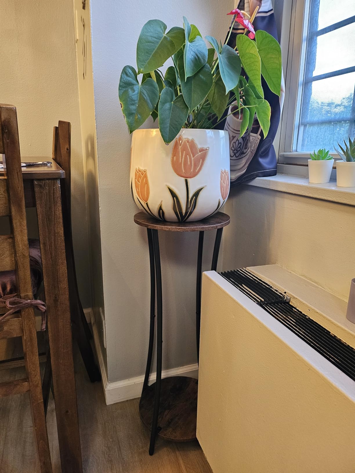 YINMIT Plant Stand Indoor,2 Tier Round Potted Holder Rack,Flower Pot Stand Shelf,Round Supports Rack,Corner Plant Shelf for Balcony Garden Patio Living Room,Brown customer photo 2