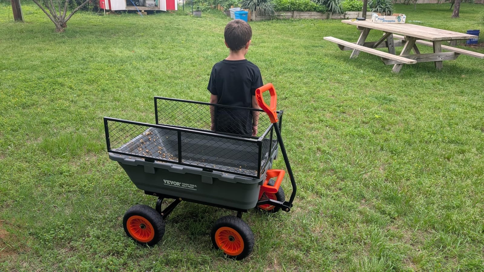 VEVOR Heavy Duty 1200lbs 7 Cu.Ft Wheelbarrow Garden Dump Cart Wagon | For ATV Mower Tractor, 2-in-1 Convertible Handle to Trailer, Durable Poly Utility Barrow with 13 inch All Terrain Wheels customer photo 2