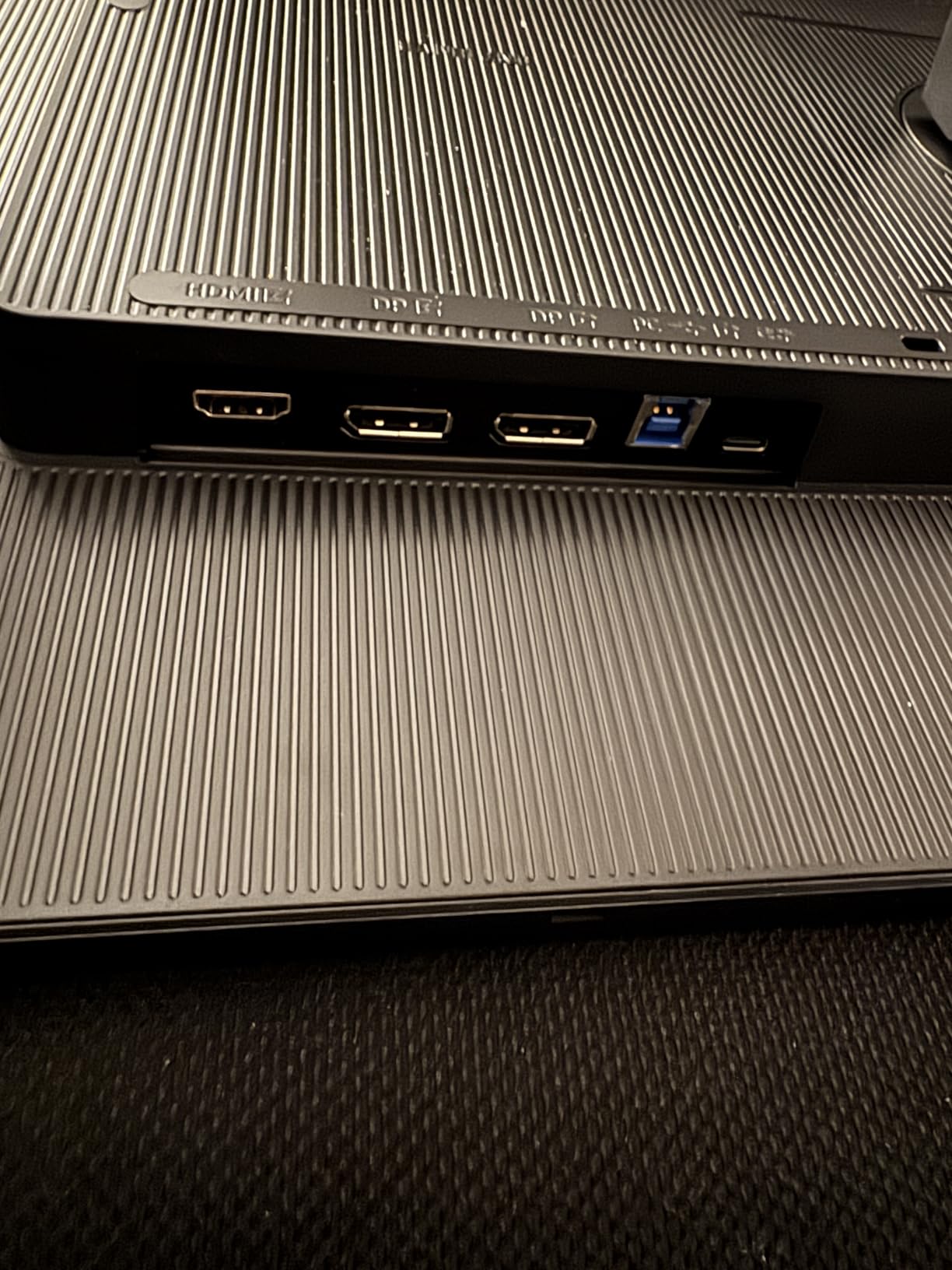 SAMSUNG 27