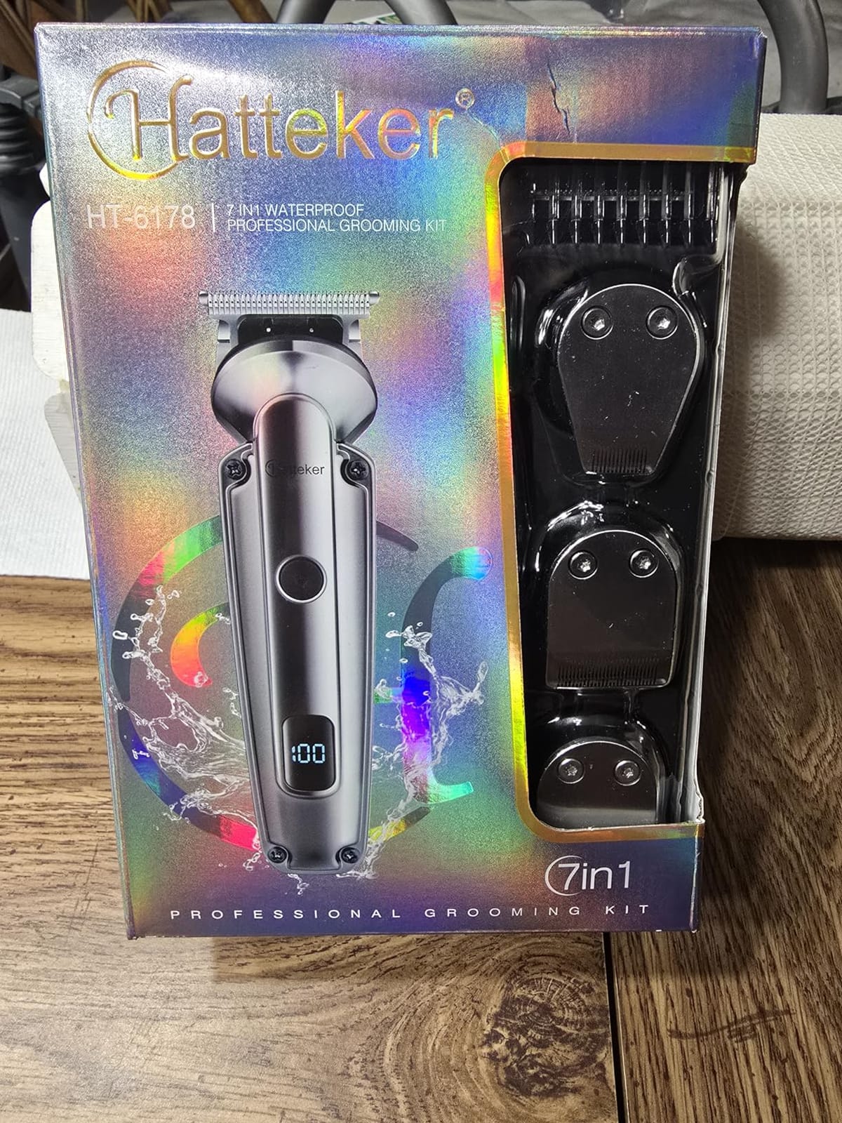 Hatteker Men's Beard Trimmer Kit Electric Razor Shaver Professional Hair Clipper with Zero Gapped T-Blade Nose Ear Beard Body Trimmer for Men Waterproof Cordless Grooming Kit 6 in 1 customer photo 1