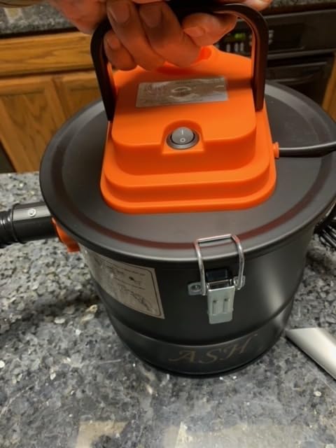 Ash Vacuum Cleaner, 2.6 Gallon 800W Fireplace Ash Vac, Blue customer photo 1