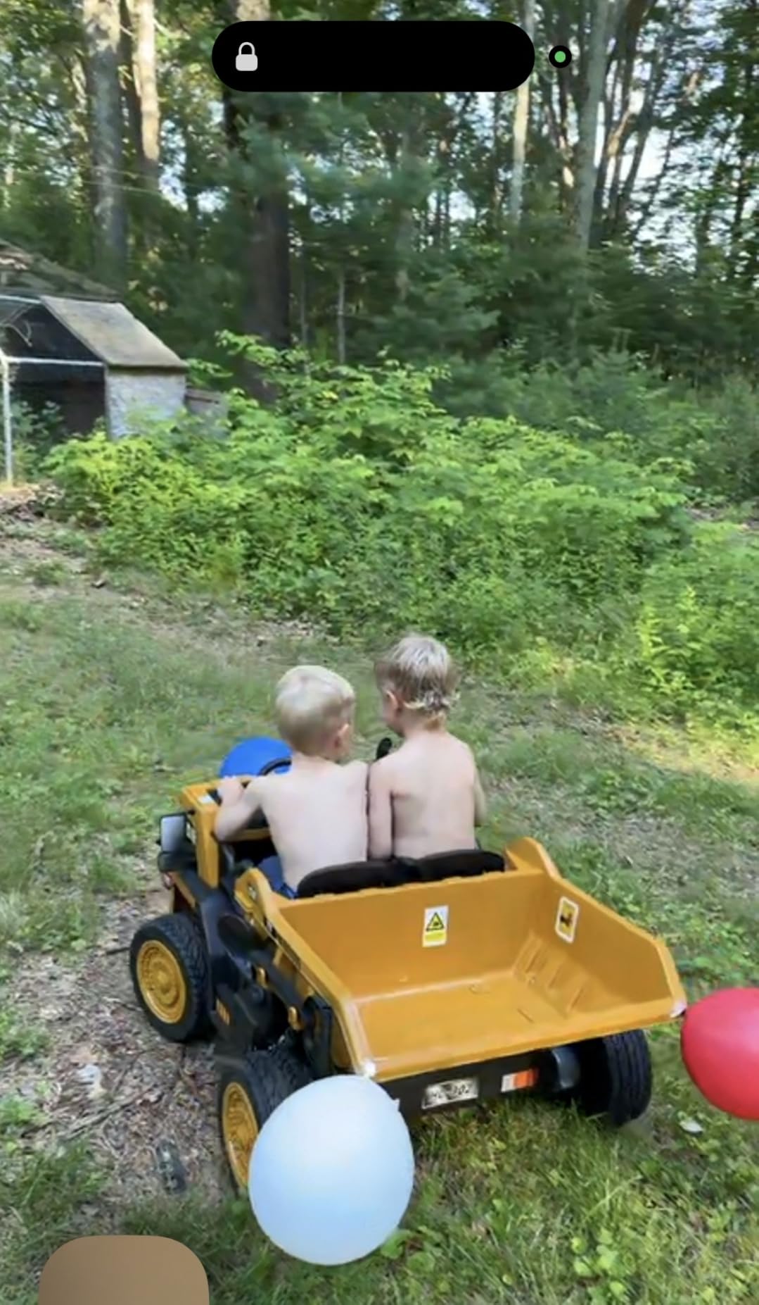 ANPABO 24V Ride On Dump Truck w/Electric Dump Bed, Remote, Yellow customer photo 2