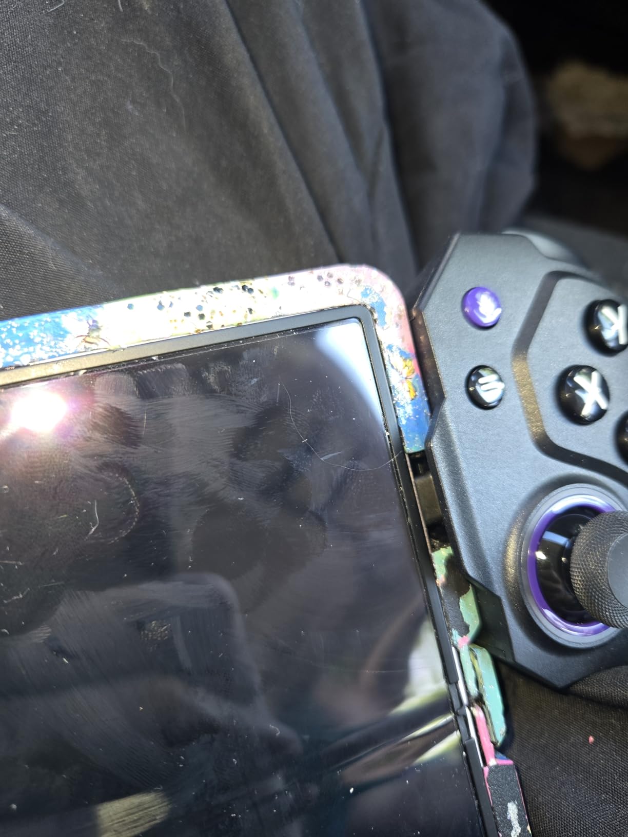 ELO Vagabond Mobile Gaming Controller, Made for iPhone, USB-C, Android customer photo 1
