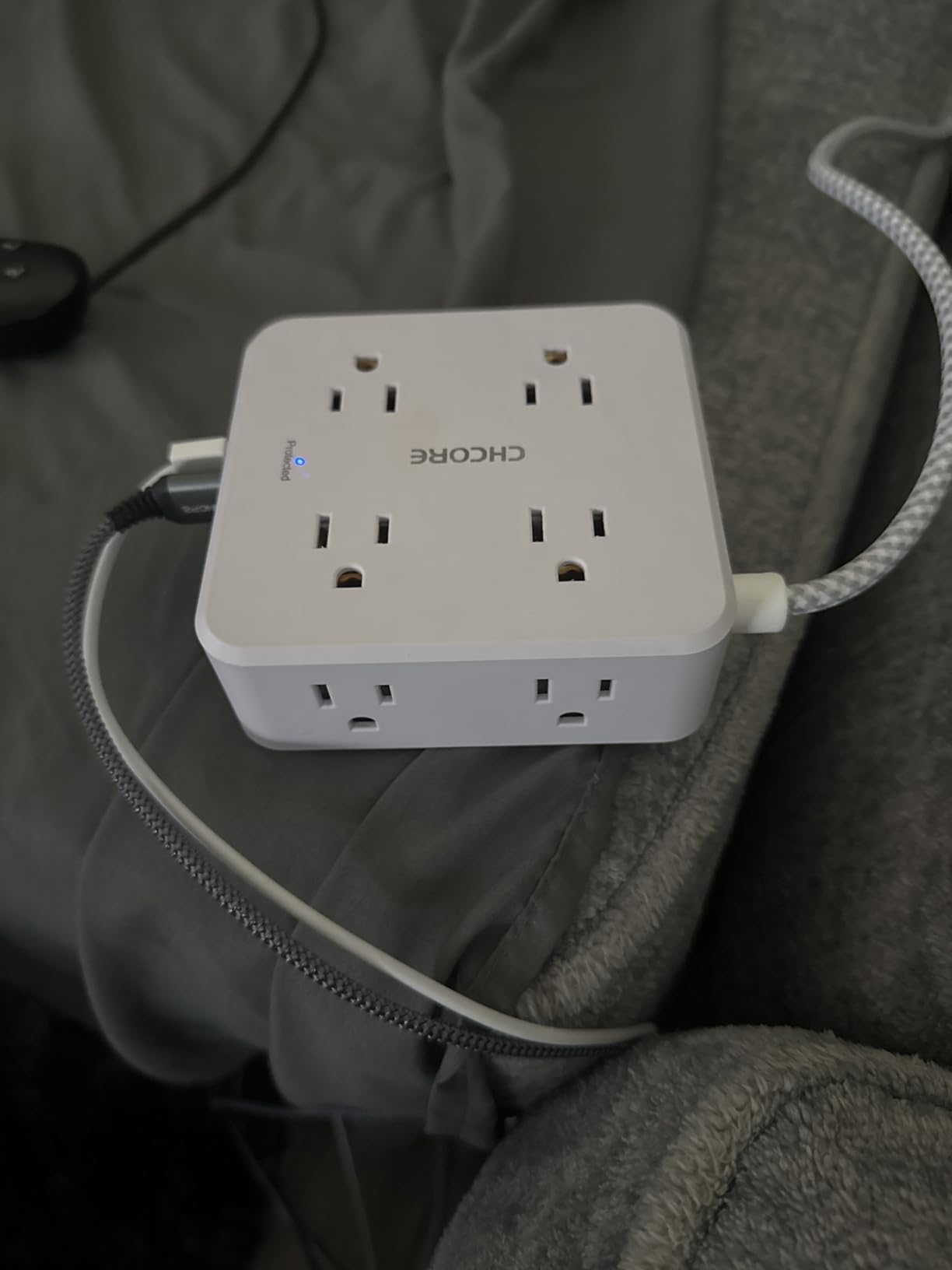 Surge Protector Power Strip - CHCORE 5Ft Braided Extension Cord with 8 Outlets with 4 USB (2 USB C) Charging Ports, Flat Plug Multi Plug Outlet Extender Charging Station for Home Office, ETL, White customer photo 2
