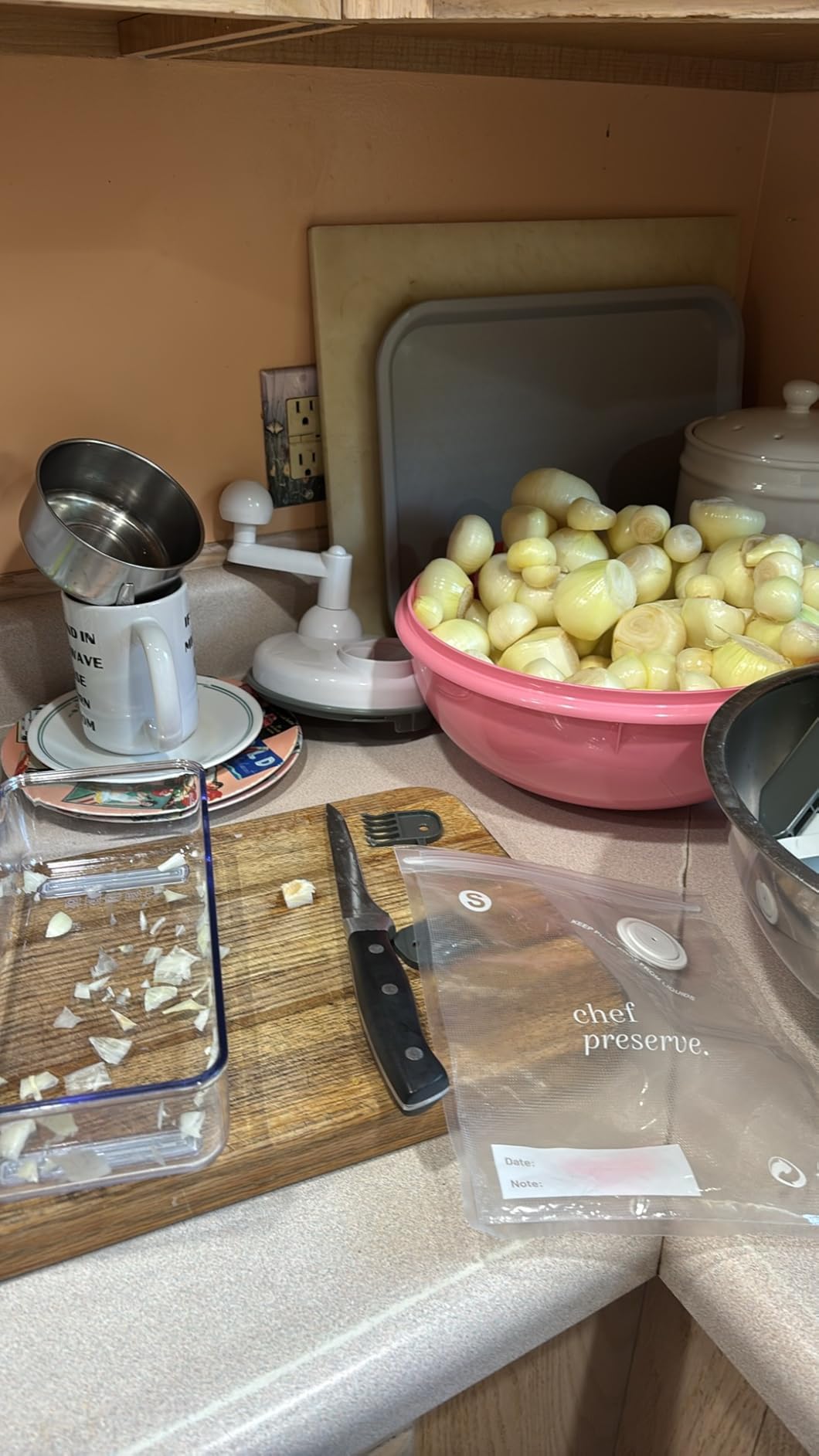 Mueller Vegetable Chopper Mandoline Slicer, Food Veggie Chopper | Cheese Grater, Onion Vegetable Cutter with Container, Dicer, Kitchen Gadgets & Essentials, White Sand/Grey customer photo 2
