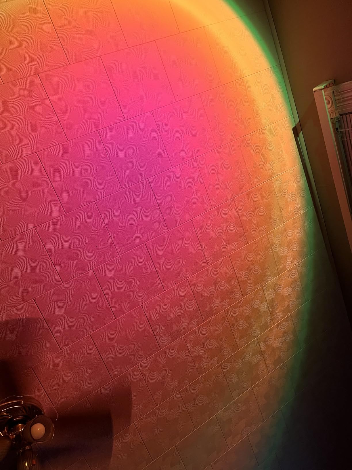 Sunset Lamp Night Light - 16 Colors & 4 Modes Sunset Projection Lamp with Remote, Color Changing Rainbow Sunlight Lamp, Romantic Visual Led Light Projector for Photography Room Decor customer photo 1