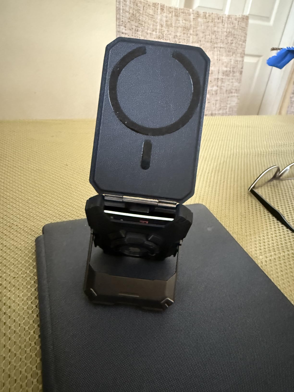 SUPCASE for MagSafe Wallet with Adjustable Stand, Hold 5 Cards, Black | RFID Blocking, Strong Magnetic Lock, Magnetic Wallet for Men, Phone Card Holder Tripod for iPhone 17/16/15/14/13/12 Series customer photo 1