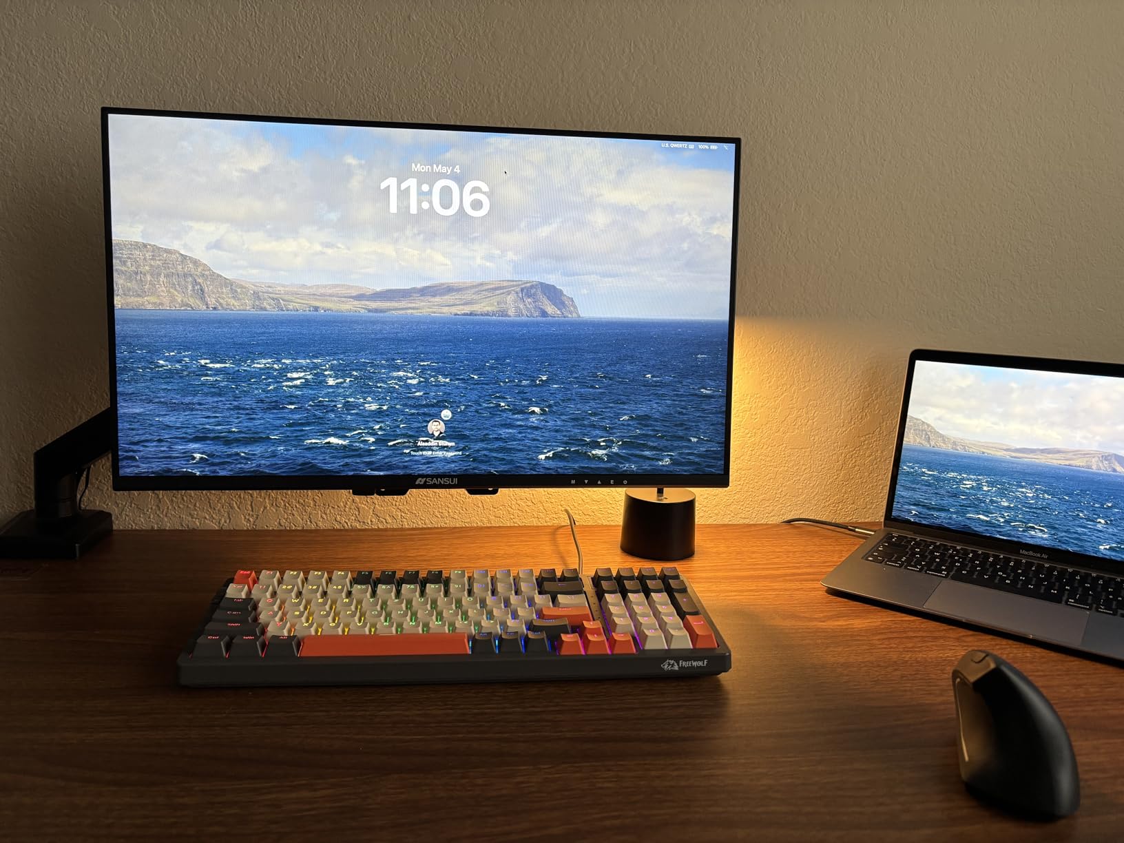 WALI Adjustable Single Monitor Arm for 13-34 inch Screens, up to 26.4 lbs customer photo 2