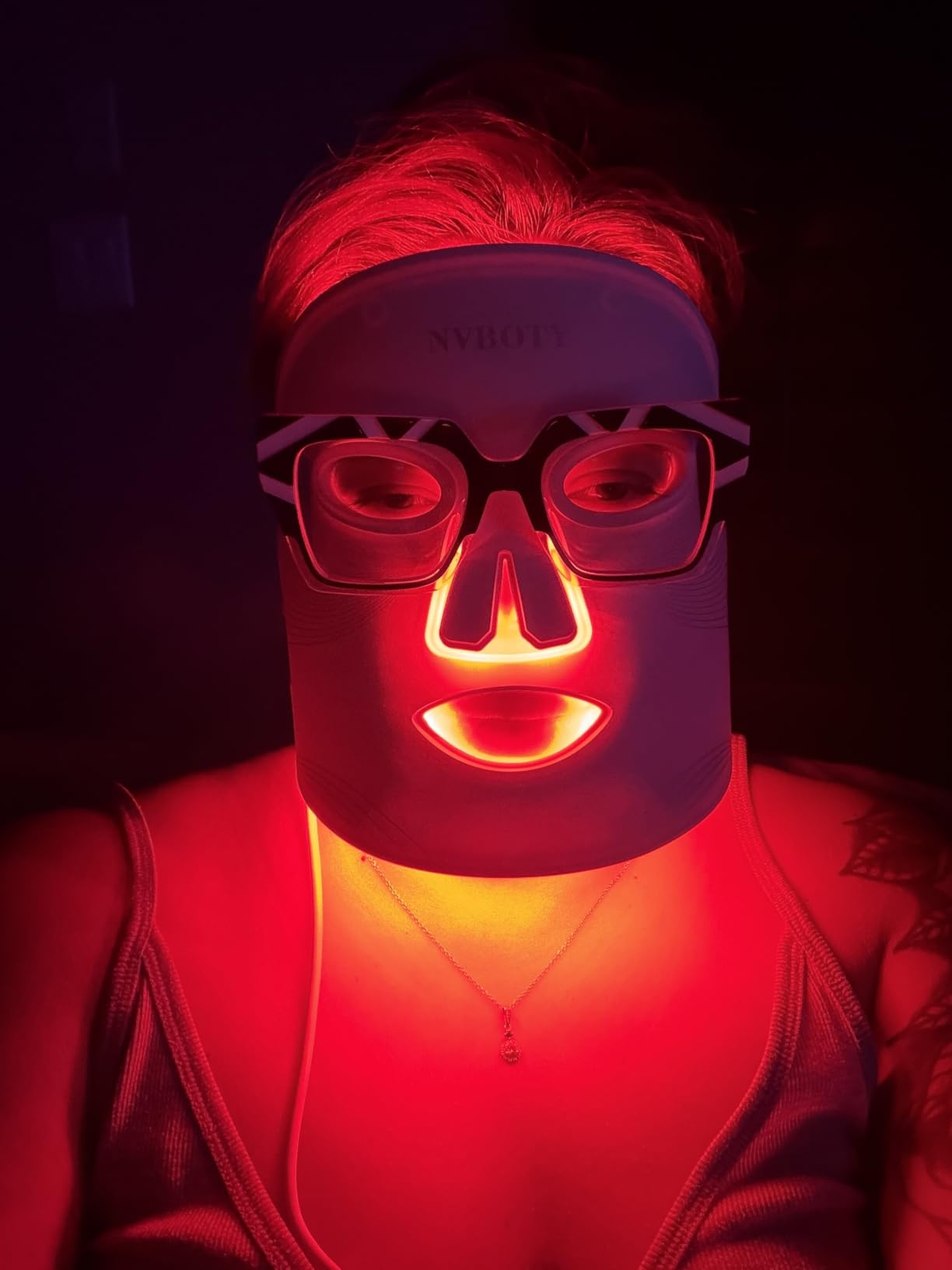 NVBOTY Red Light Therapy Mask, 4 Modes Portable Red Light Therapy for Face, 2000mAh Rechargeable Remote, Blue, Orange, 850NM Infrared & Red Light Mask, 400 LEDs, Timing Function, at Home & Travel customer photo 2