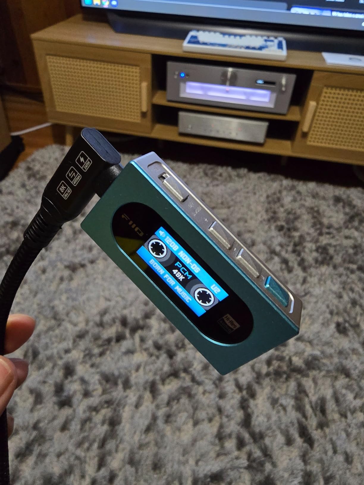 KA15 Portable DAC and Headphone Amplifier (Black) customer photo 1
