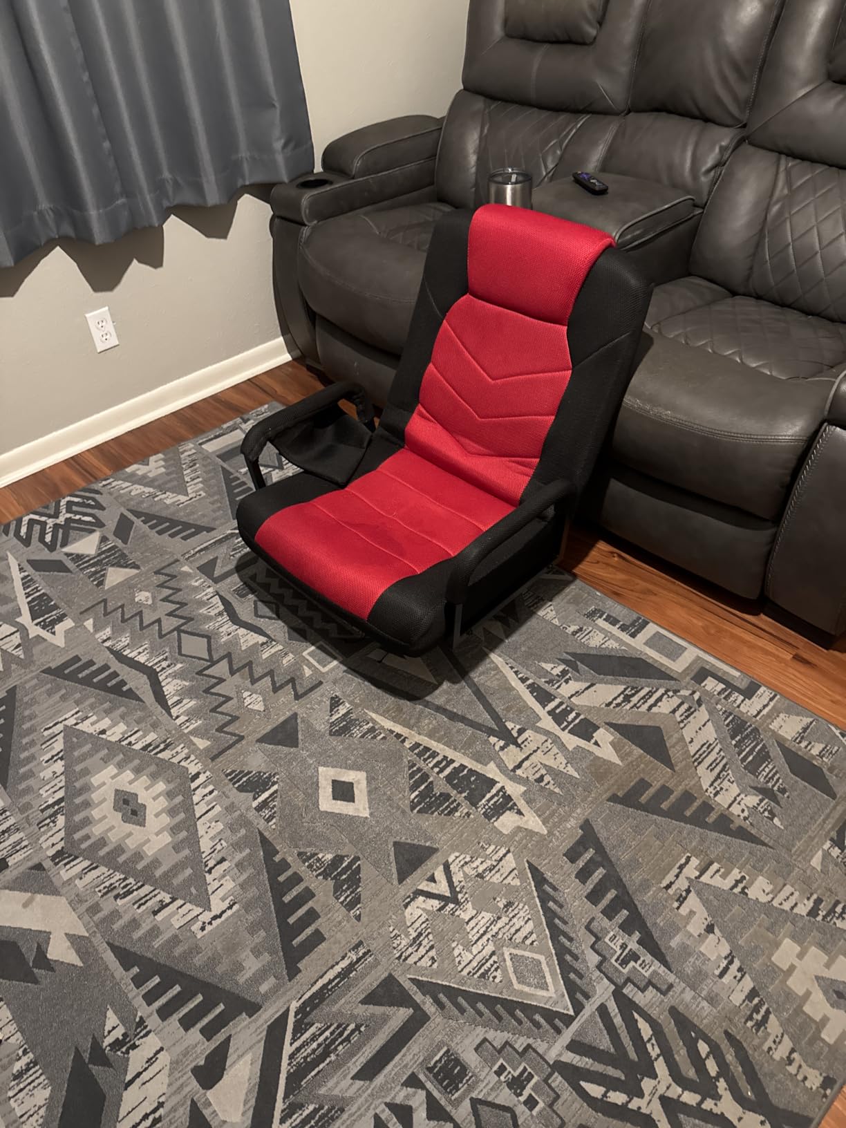 Yaheetech Floor Gaming Chair High-Back Swivel Adjustable Folding Seat Red | Foam-padded polyester mesh seat on an iron frame swivels 360°, reclines for gaming or TV, and folds flat for easy storage. customer photo 1