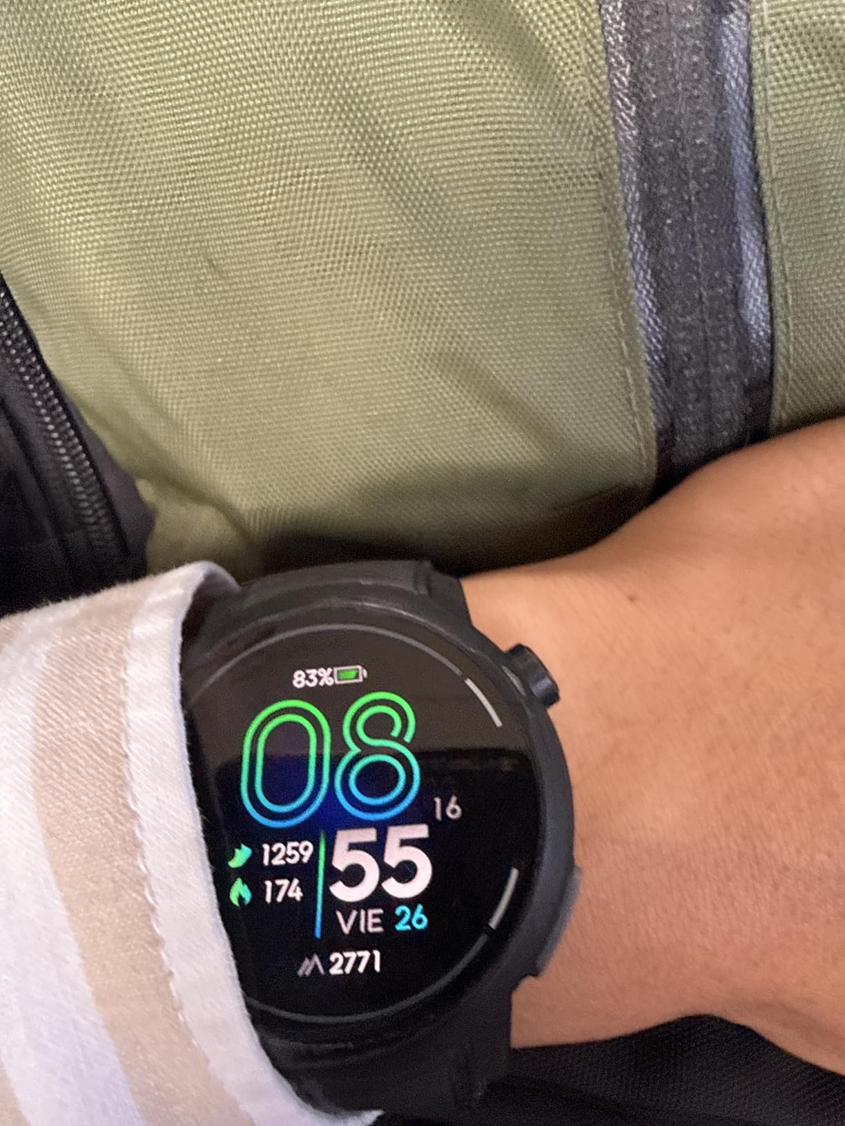 COROS PACE Pro GPS Sport Watch, 1.3-inch AMOLED Touchscreen- Grey customer photo 1