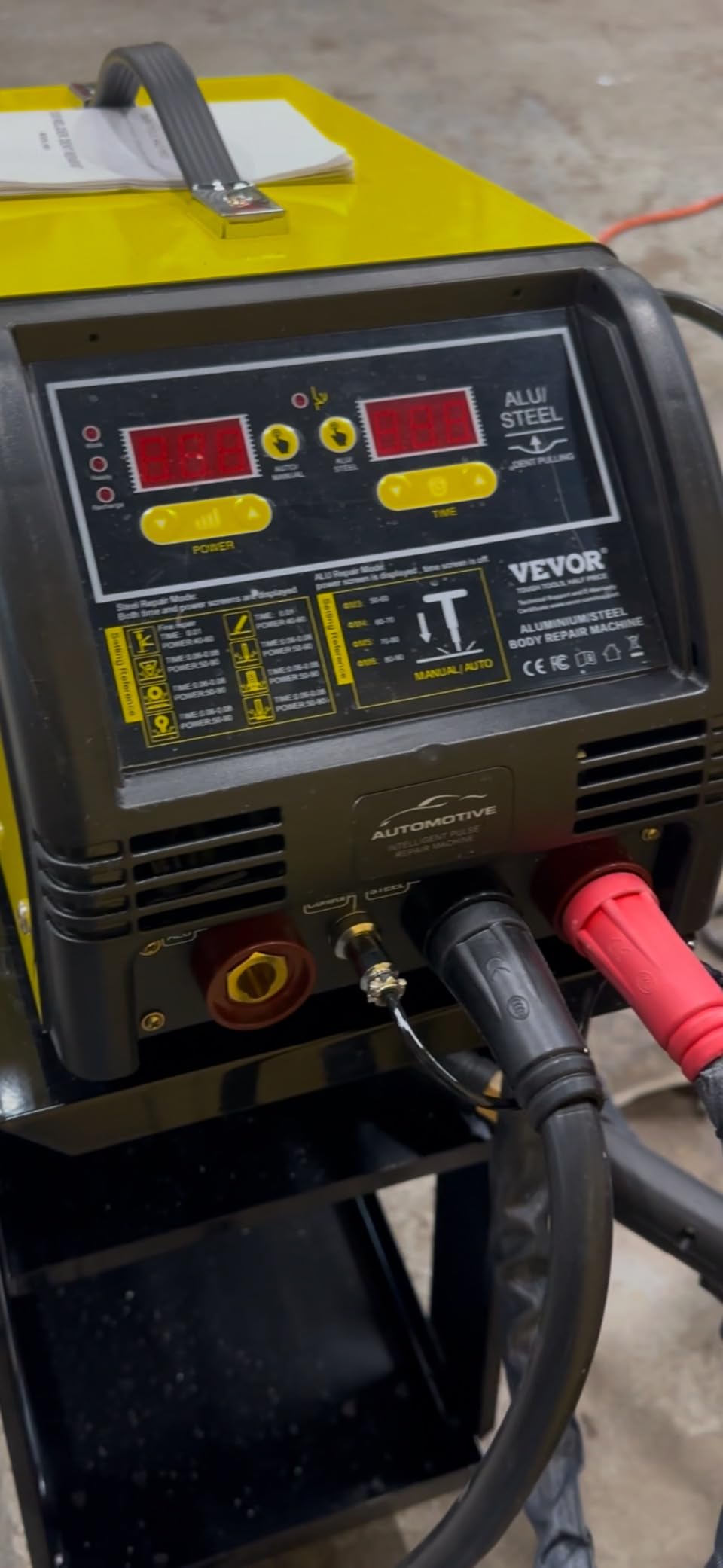 VEVOR Dual Pro Stud Welder Deluxe AL/Fe Dent Repair Kit, Professional 5KW Welder with Auto/Manual Welding and 10 Modes, 110V Spot Welding Dent Repair Machine for Steel & Aluminum Auto Panels Repair customer photo 2