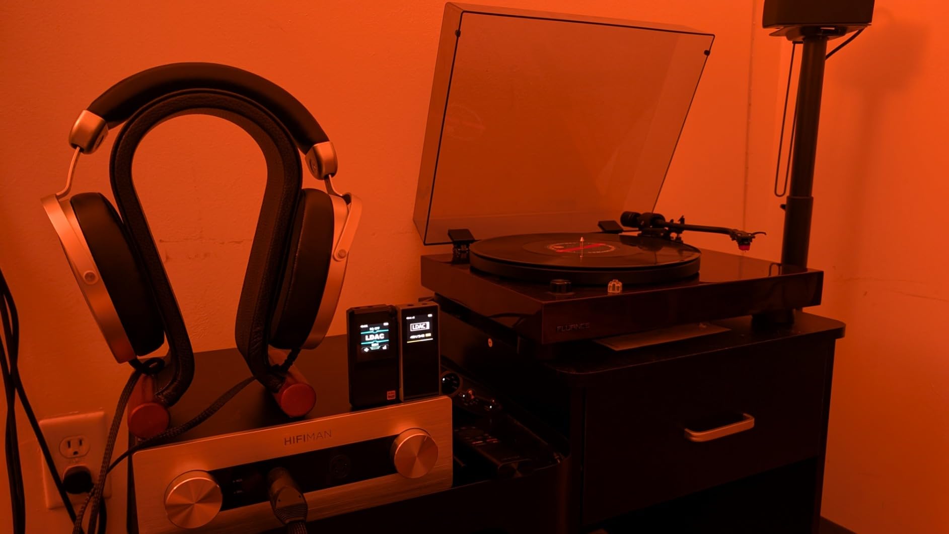 BTR17 Bluetooth 5.4 USB DAC AMP with LDAC, aptX Lossless. Dual ES9069Q, 10-Band PEQ, THX AAA 78+amps 3.5mm Unbalanced & 4.4mm Balanced (Blue) customer photo 1