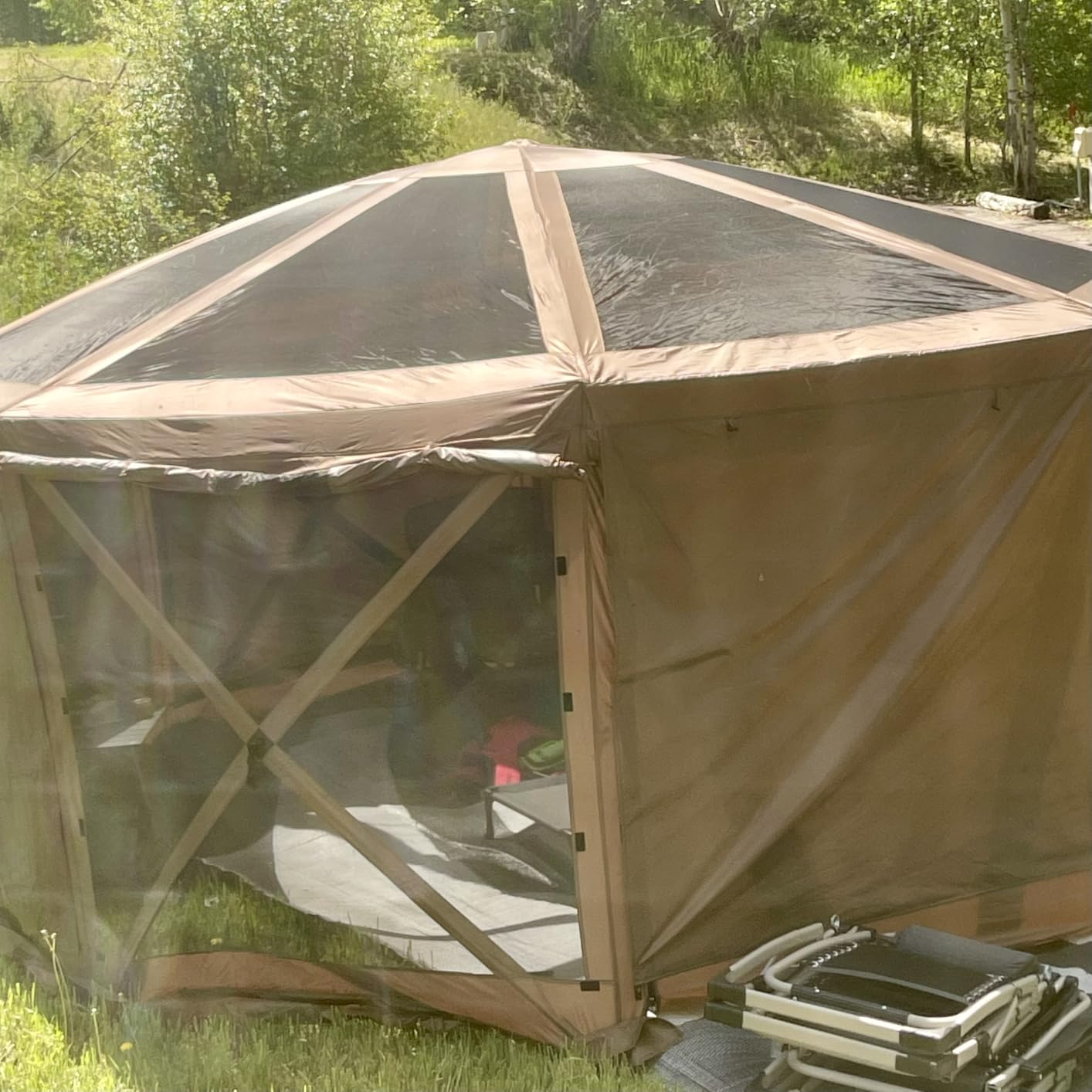 VEVOR Pop Up Gazebo Screen Tent, Pop-Up Instant Gazebo Tents with Mosquito Netting Outdoor Canopy, 6 Sided Sun Shelter 10x10ft with 6 Removable Wind Cloths & 2 Mesh Windows, Pavilion Tent for Patio customer photo 2