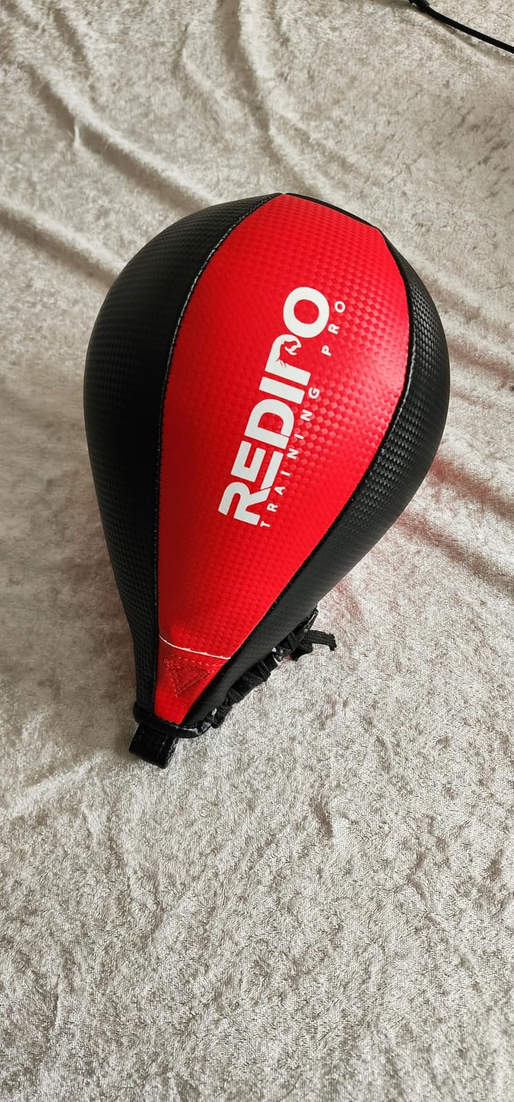 Boxing Speed Bag - PU Leather Speed Punching Ball for Boxing, MMA Training Speed Ball Reflex Ball Boxing Equipment, Punching Bag Workout Kicking Training Home Gym Exercise Speed Ball customer photo 1