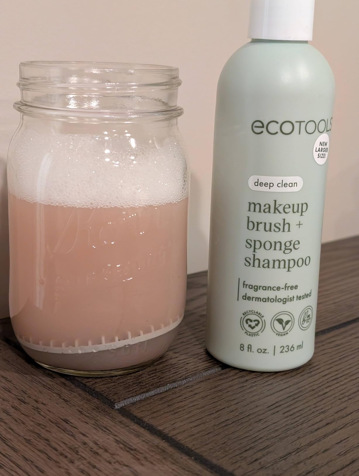EcoTools Makeup Brush Cleanser + Sponge Shampoo, Fragrance-Free, 8 Fl Oz customer photo 2