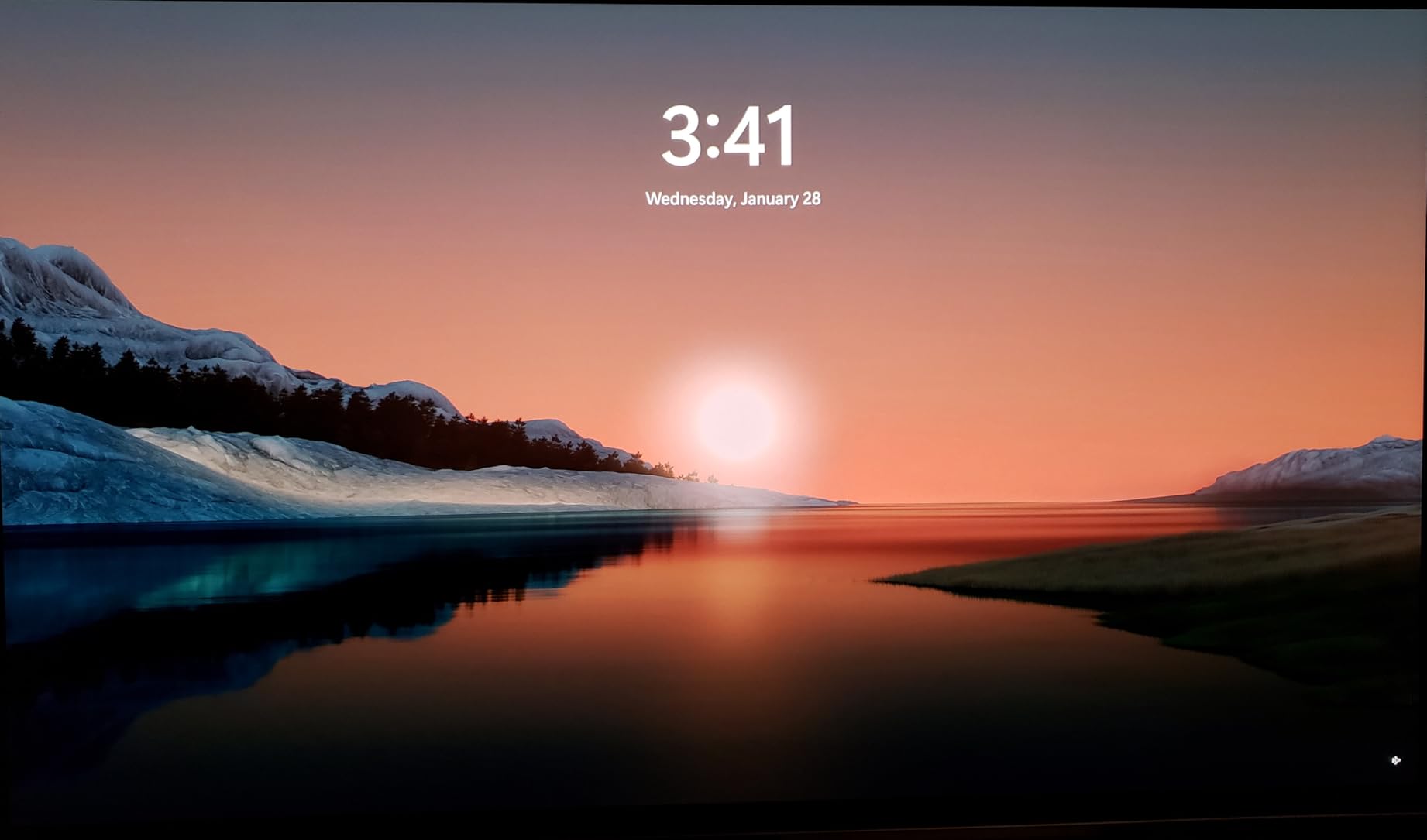 27-inch Odyssey QD-OLED G8 (G81SF), 4K, 240Hz, Gaming Monitor, 0.03ms Response Time, DisplayHDR True Black 400, AMD FreeSync Premium Pro, Ergonomic Stand (LS27FG810SNXZA) customer photo 2