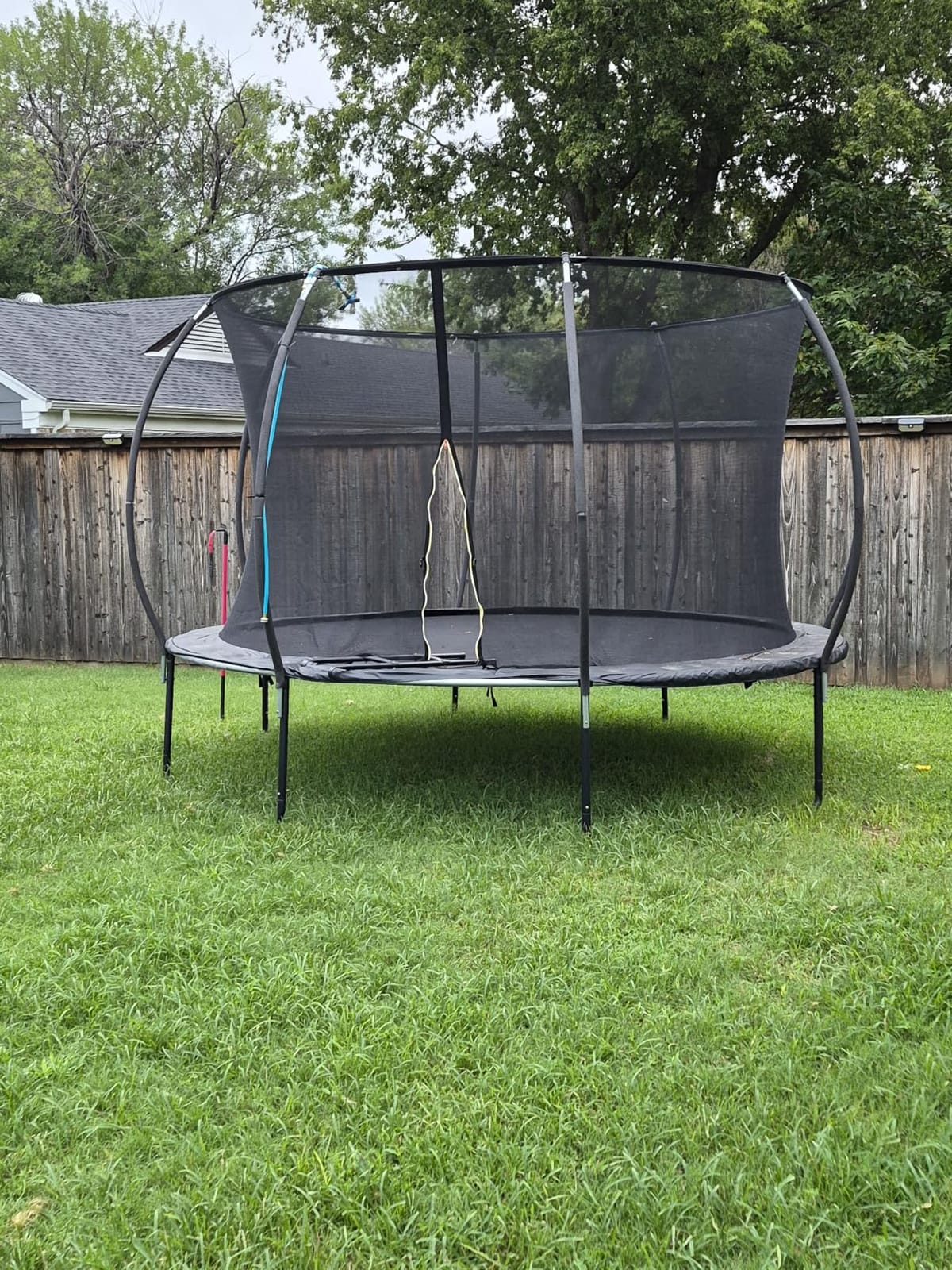 Gigu 10FT 12FT 14FT 15FT 16FT Recreational Trampolines with Enclosure Net and Ladder and Anti-Rust Coating, ASTM Approved Trampoline Outdoor for Kids and Adults customer photo 2