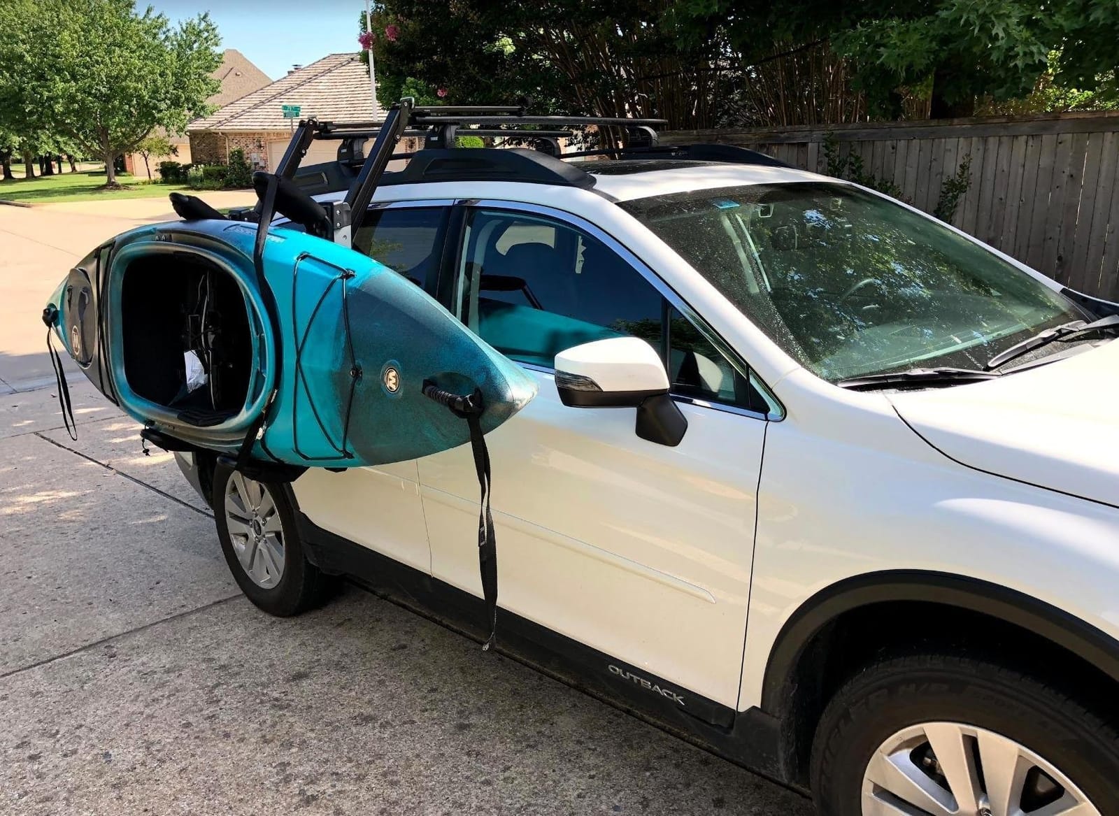 Thule Hullavator Pro Rooftop Kayak Carrier customer photo 1