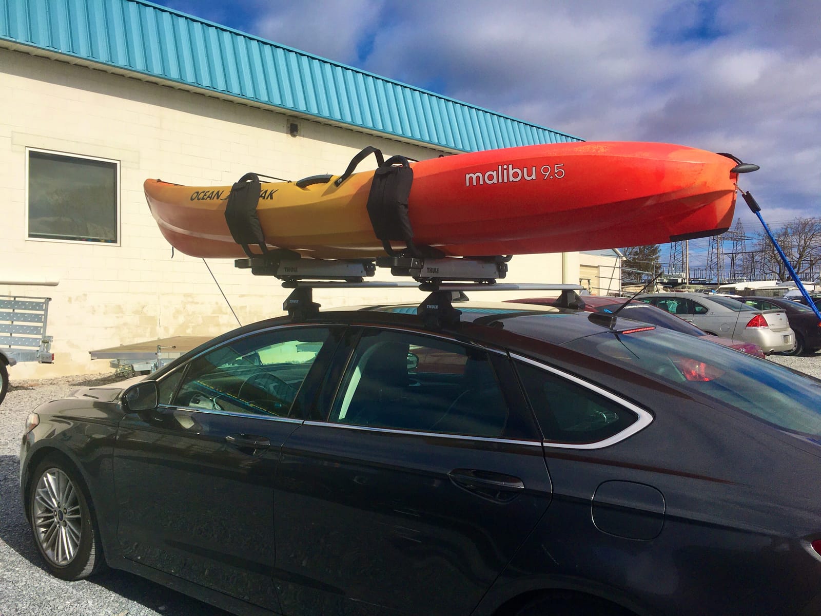 Thule Hullavator Pro Rooftop Kayak Carrier customer photo 2