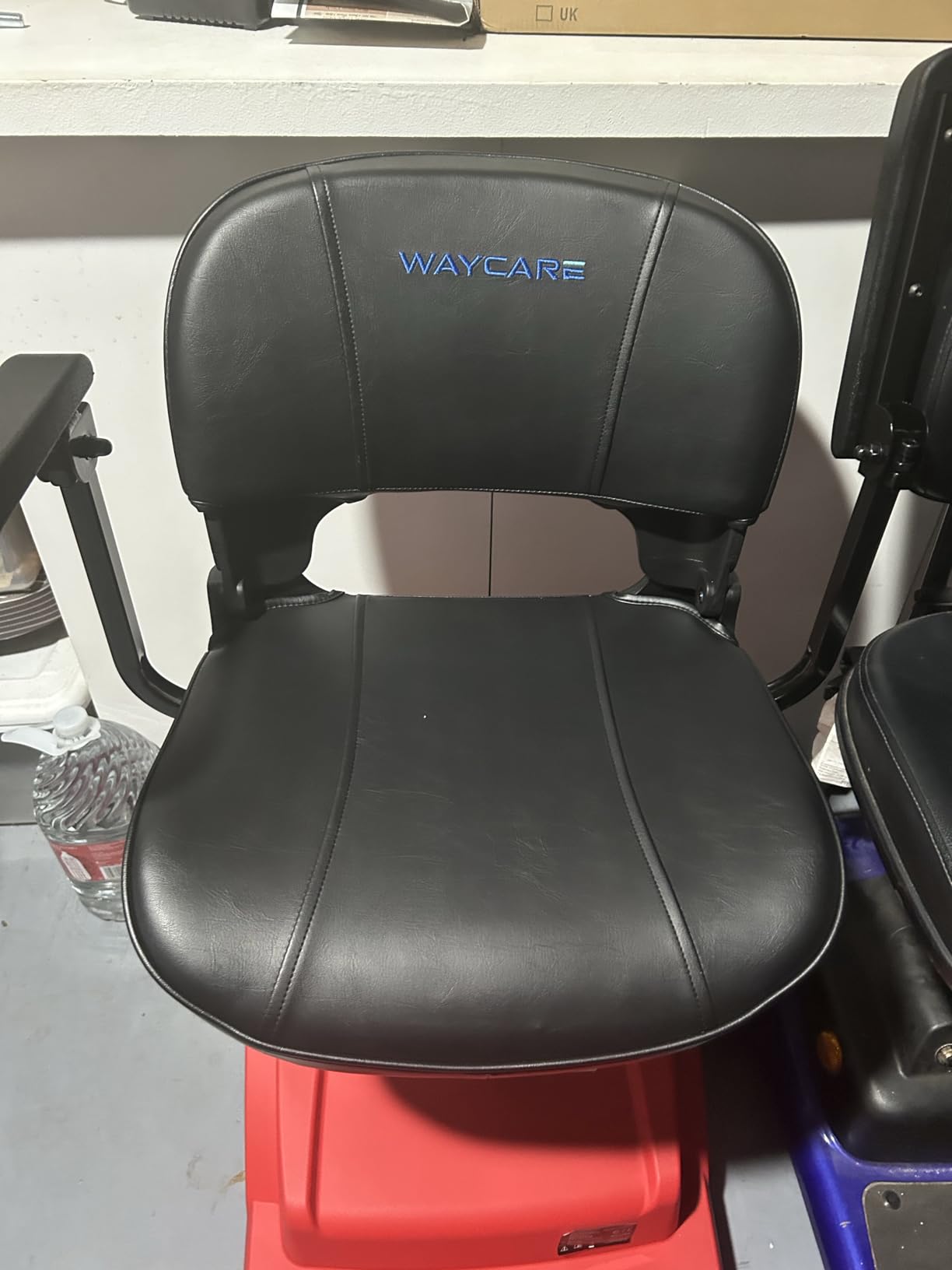 WAYCARE Mobility Scooter for Adults & Seniors, 330 lb 15-20 Mile Range Red customer photo 2