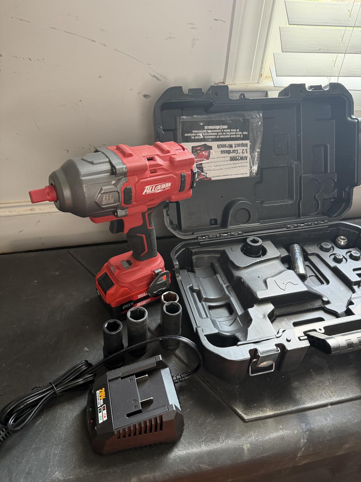 Alloyman Cordless Impact Wrench 1500 FT-LBS(2000N.M),1/2