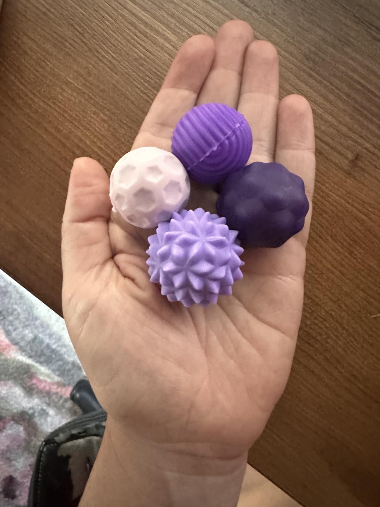 BUSOHA Silicone Magnetic Fidget Balls - 4 Pack Fidget Toys for Adult customer photo 2