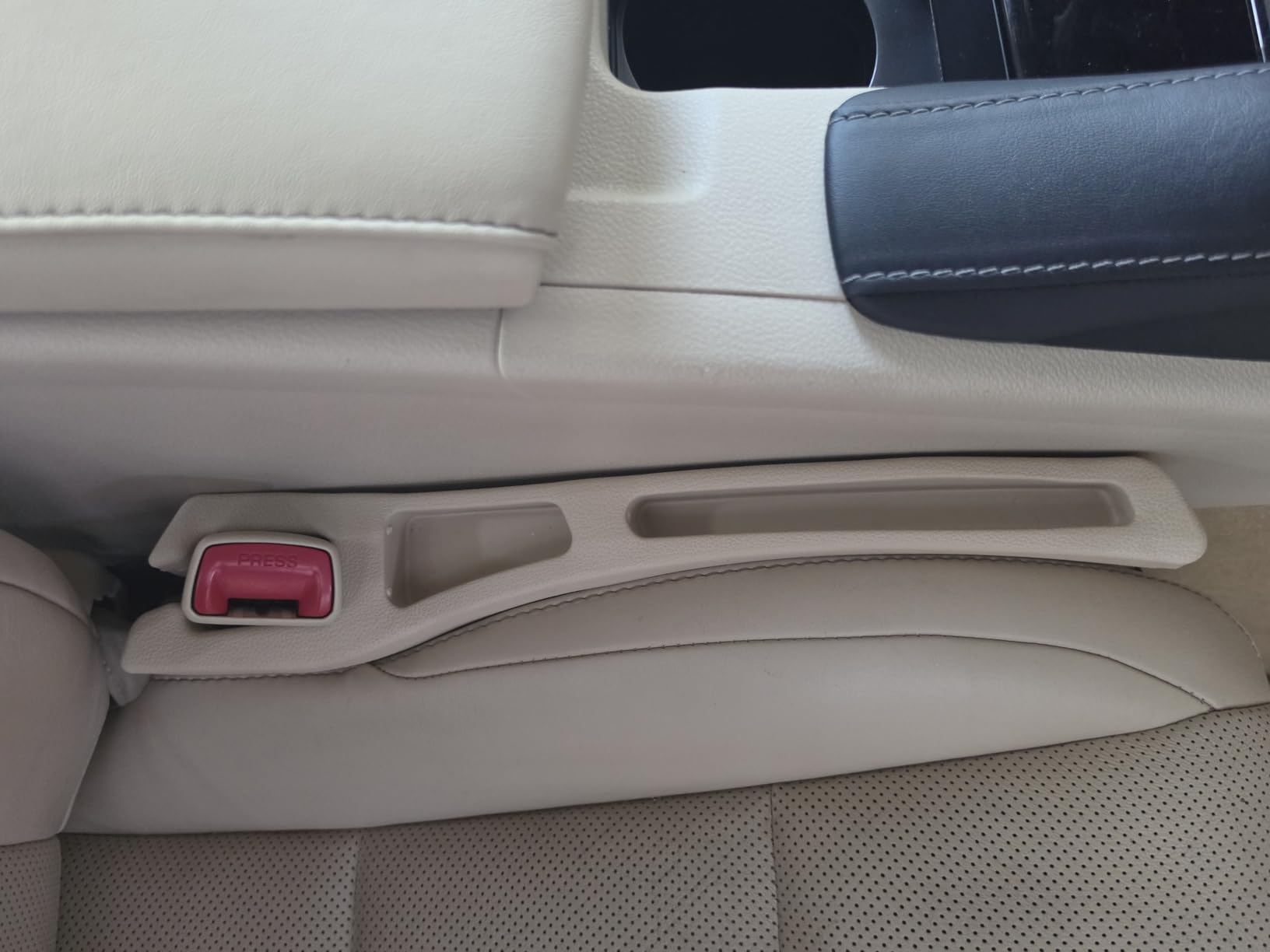 2PCS Car Seat Gap Filler Organizer,2 in 1 Car Gap Filler (Black) customer photo 1