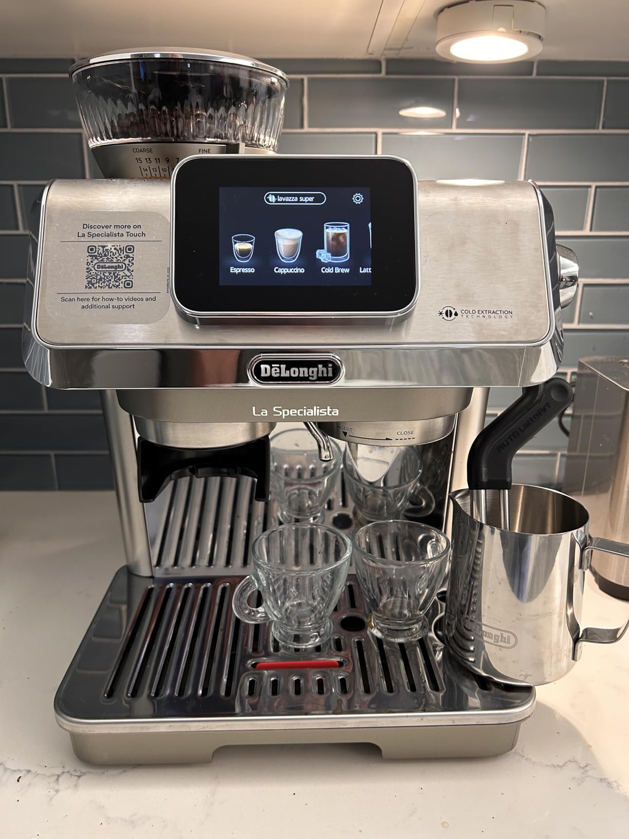 De'Longhi La Specialista Touch Espresso Machine with Coffee Grinder | Guided Brewing, 10 Preset Recipes, Touchscreen Display customer photo 2