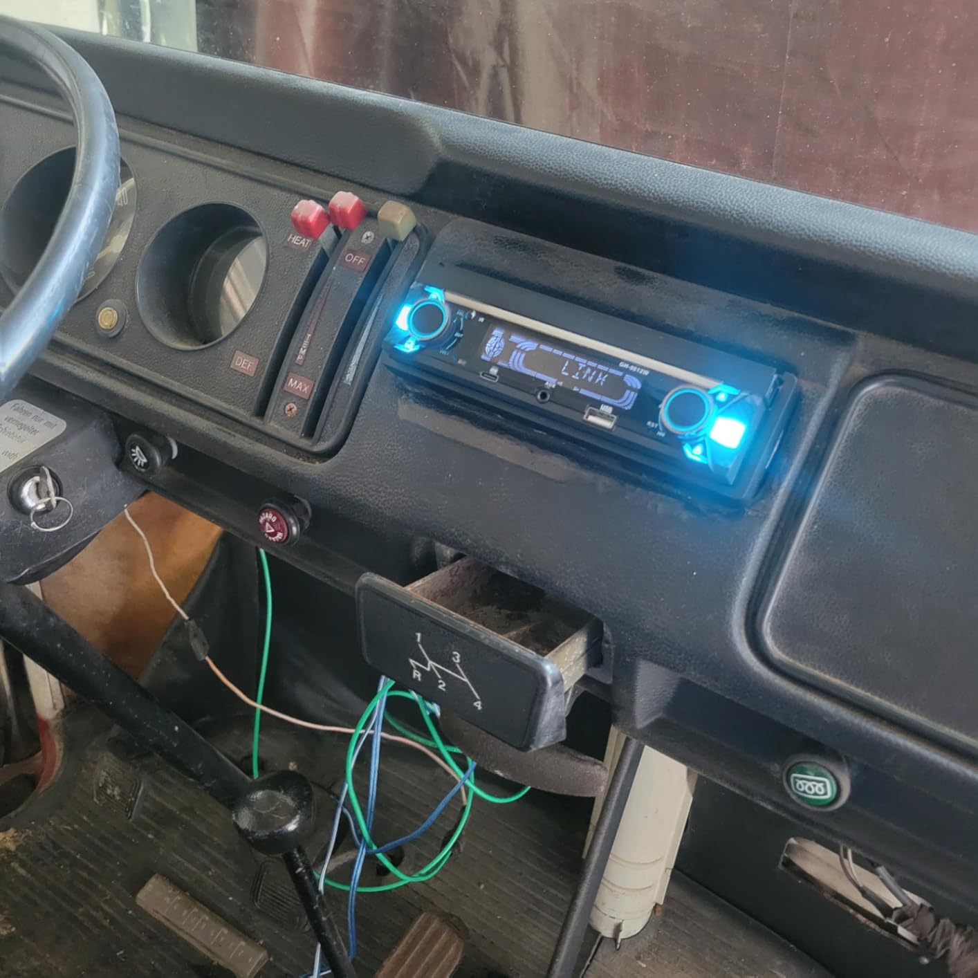 Single Din Car Radio Touchscreen with Wireless CarPlay customer photo 2