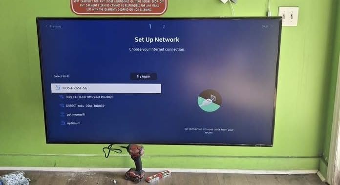 Samsung QMC LFD Display, QM50C, 50 inch, 28.5 mm Depth, Dynamic Crystal Color, Quantum Processor Lite 4K, SmartView+, Smart Calibration, LH50QMCEBGCXGO, 2025 customer photo 1