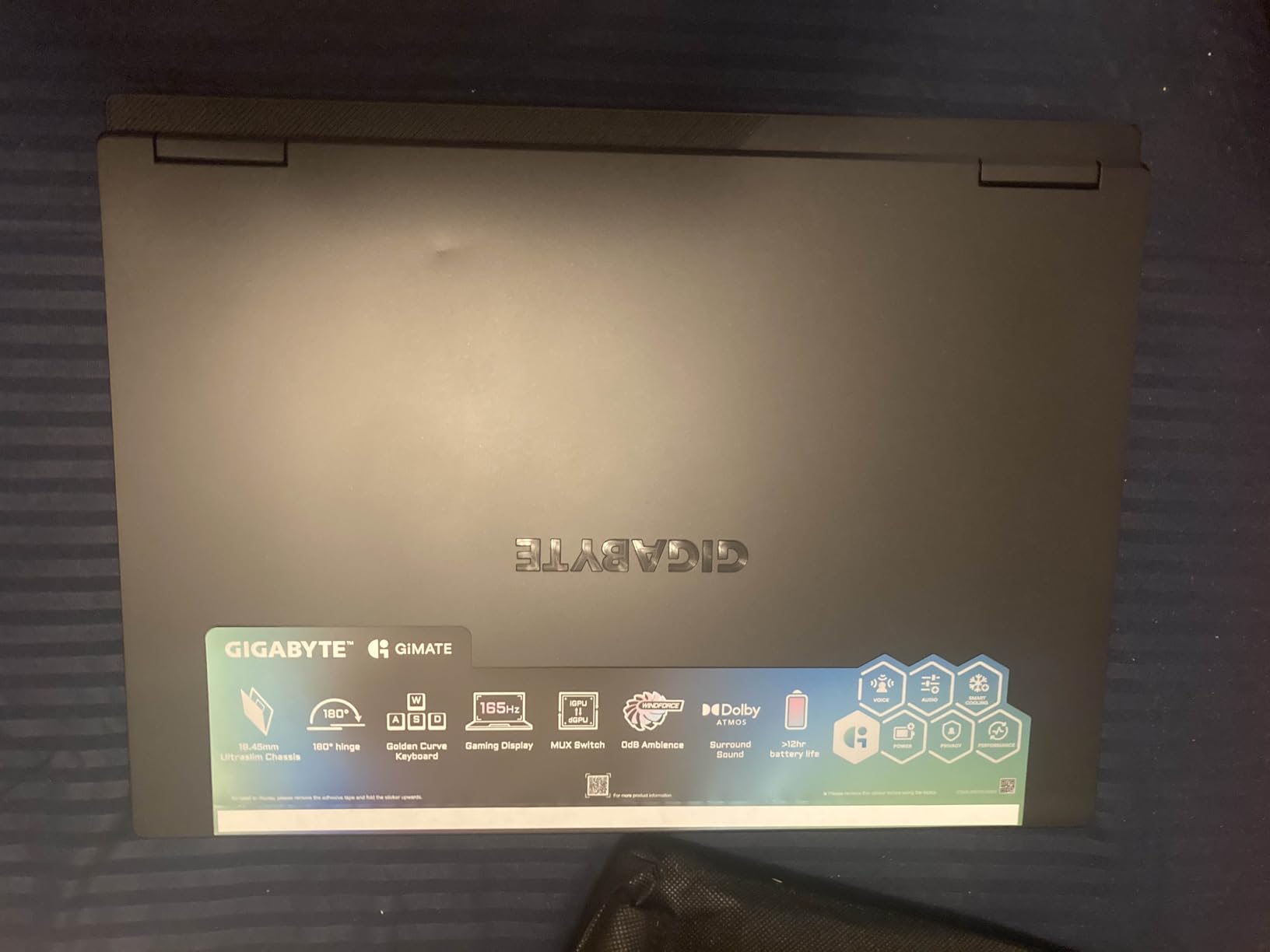 GIGABYTE - Gaming A16 Gaming Laptop - 165Hz 1920x1200 WUXGA - NVIDIA GeForce RTX 5070 - Intel i7-13620H - 1TB SSD with 16GB DDR5 RAM - Windows 11 Home customer photo 2