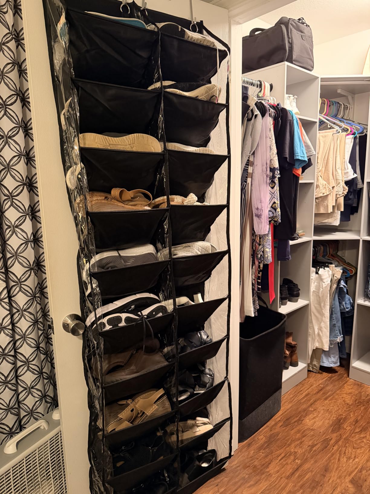 UVIAHOMI 20-30 Pairs Over the Door Shoe Organizer, Clear Pockets Hanging Shoe Storage for Closet, 10-Tier Door Shoes Rack, Handing Shoes Holder Fit All the Family's Sneakers, Boots, Heels, Black customer photo 2