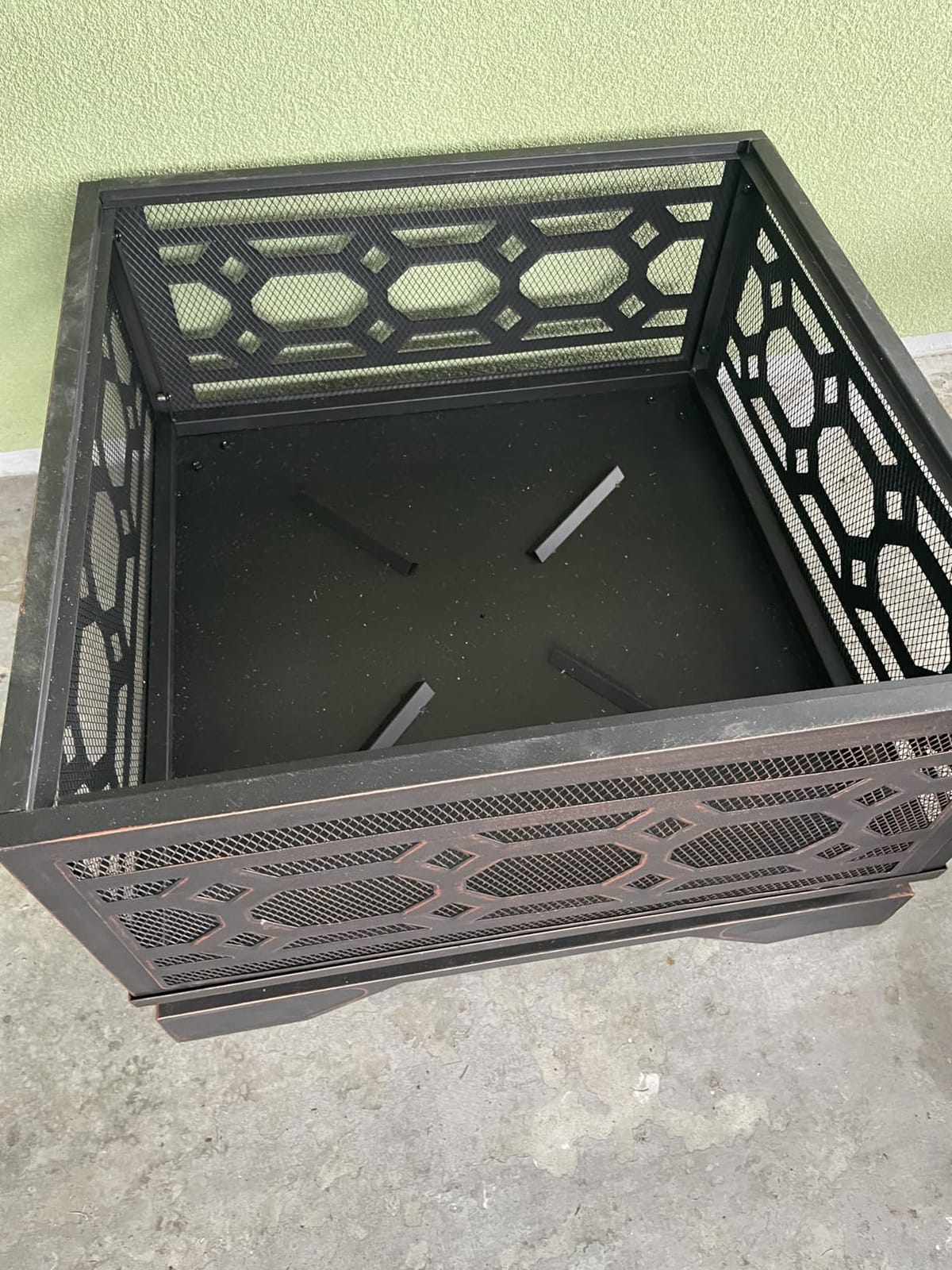 32 Inch Outdoor Fire Pit, Wood Burning Outside Fireplace with Mesh Cover customer photo 2