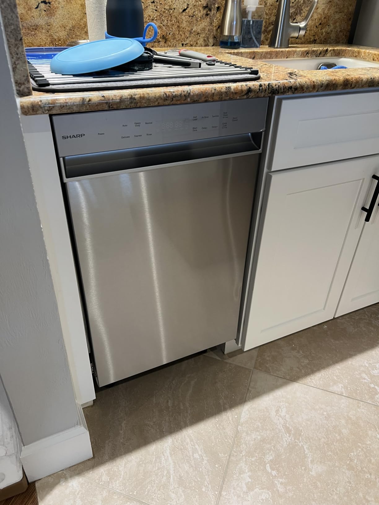 Sharp SDW4523MS 18-Inch Built-In Dishwasher, Stainless Steel, 47 dB, Third Rack, 8 Place Settings, 6 Wash Cycles customer photo 2