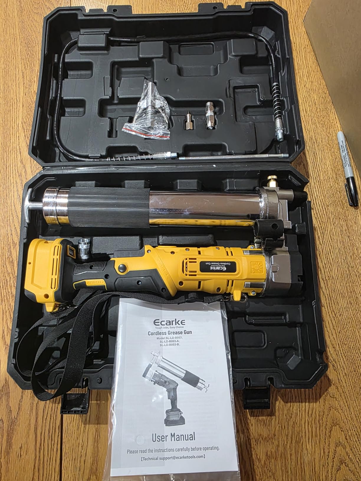 Ecarke Cordless Grease Gun Compatible with DeWalt 20V Battery, 12000PSI Max Electric Grease Gun, Dual Pistol & in-Line Grip, Works with Bulk & Cartridge Grease, with 39