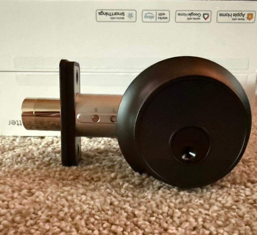 Level Lock Pro - World's Smallest Smart Lock - Matter-Over-Thread Deadbolt Plus Apple Home Key customer photo 2