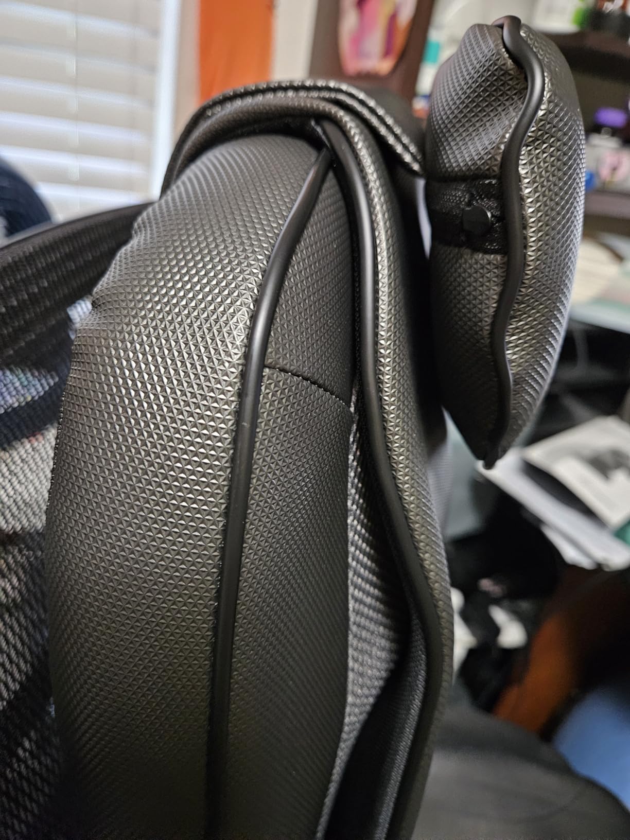 Snailax Shiatsu Back Massager with Heat, Massage Chair Pad for Pain Relief customer photo 1