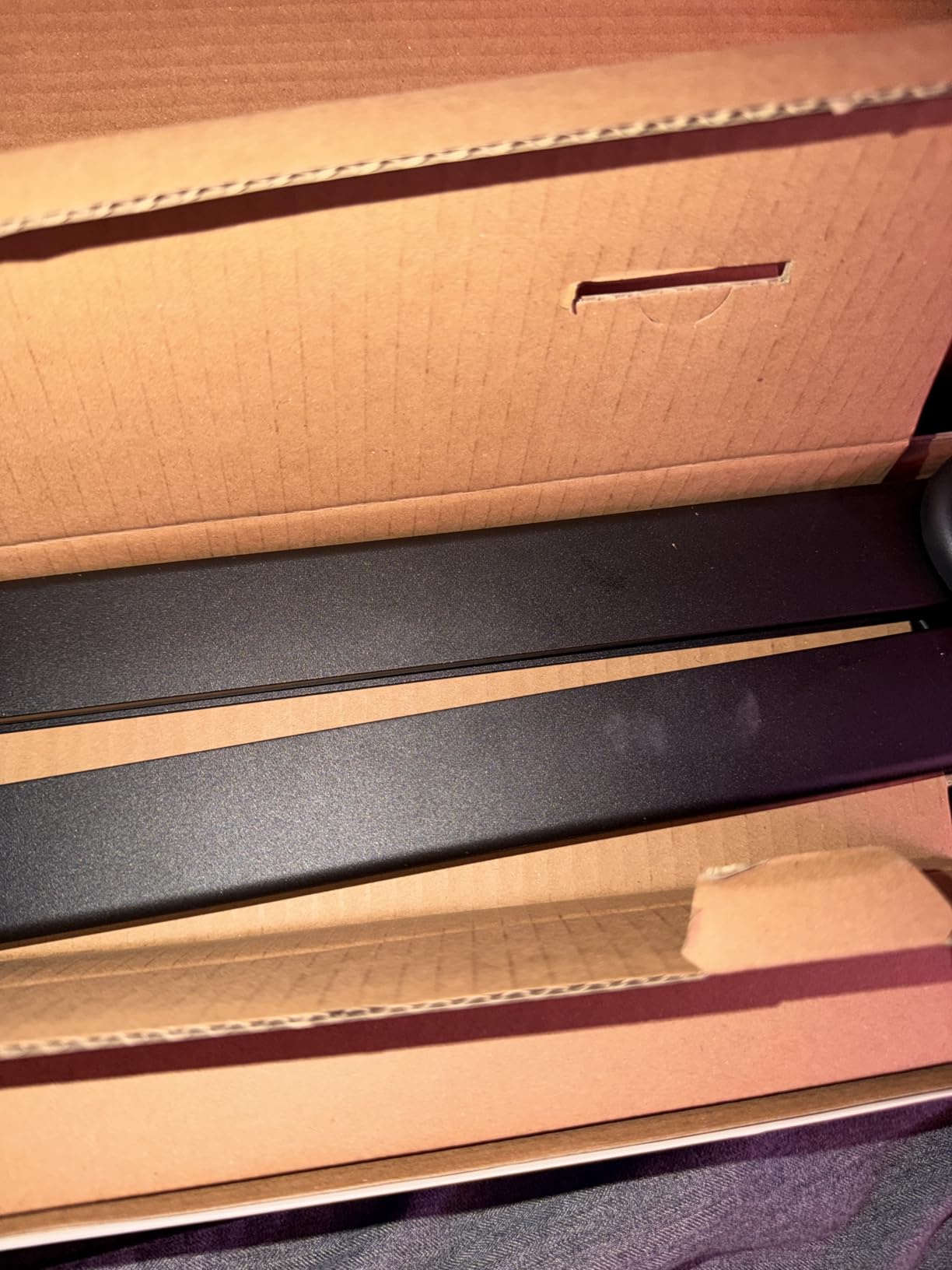 Elgato Wave Mic Arm MK.2 - Studio Boom Arm for Microphones - Rises above monitors or stays low profile, Silent operation, Slim all-metal design customer photo 1