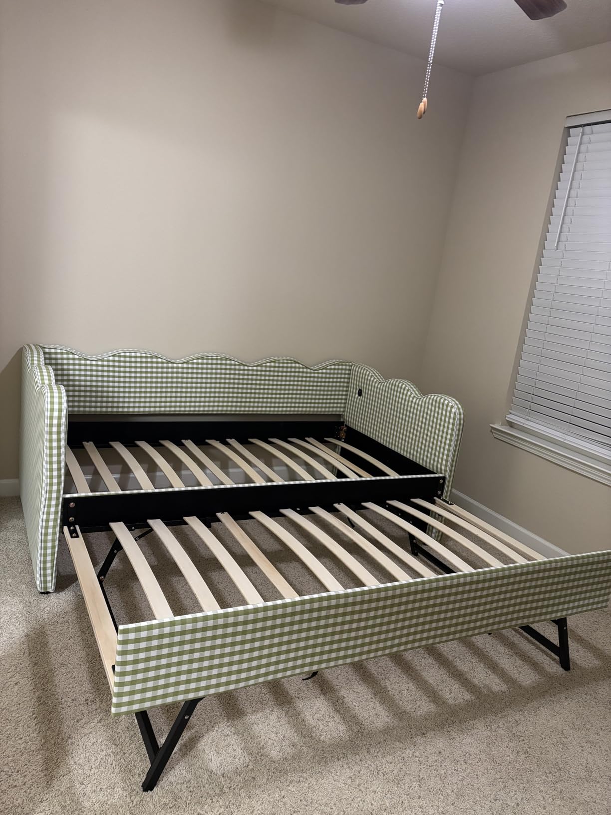 Twin Size Daybed with Pop Up Trundle, Linen Gingham Twin to King Daybed with USB Ports, Upholstered Day Bed Frame, Modern Sofa Bed for Living Room/Bedroom/Guest Room, No Box Spring Needed, Pink customer photo 1