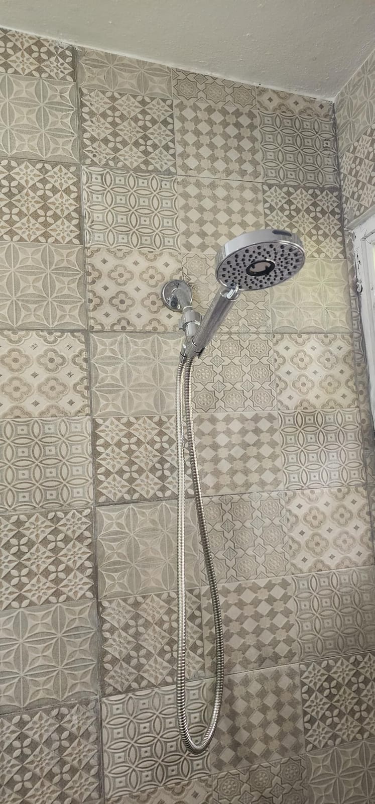 Magichome Filtered Shower Head with Handheld, 10-Mode Adjustable Detachable Chrome Showerhead w/Stainless Hose, Water Softener Filter Beads for Hard Water - Remove Chlorine, Reduce Dry Itchy Skin customer photo 2
