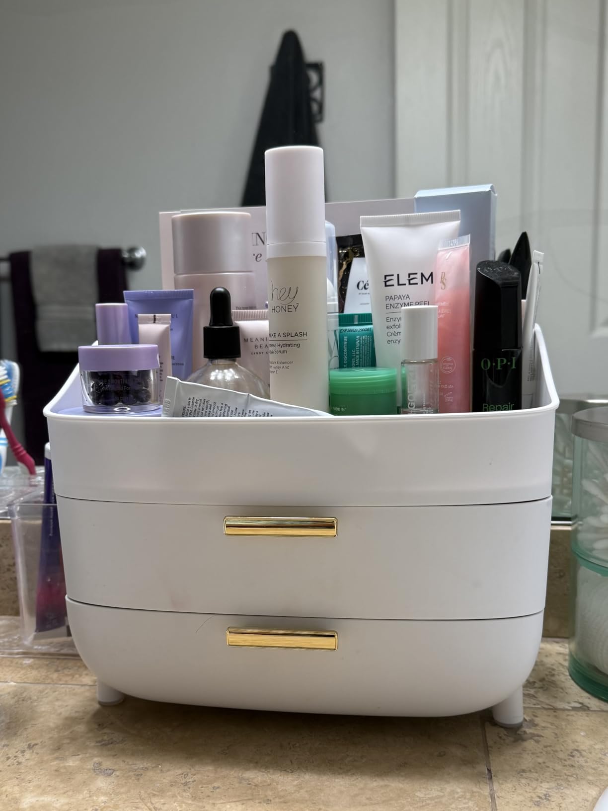 Vtopmart 3-Tier Skincare Makeup Organizer with Drawers, White customer photo 1