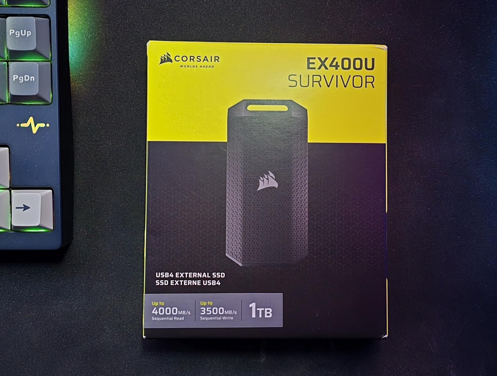 Corsair EX400U Survivor 1TB USB4 External SSD - Up to 4000 MB/s, IP55 Rugged Drive, Plug & Play for PC, Mac & iPad - Black customer photo 2
