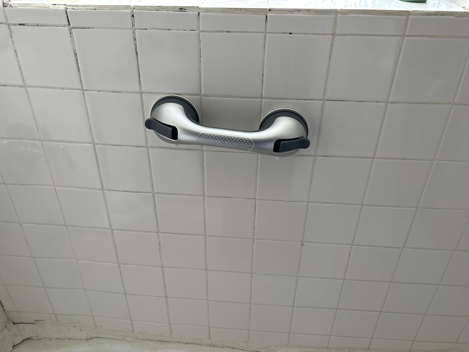 2 Pack Suction Cup Shower Grab Bars for Seniors, Handles Bathtub Rails customer photo 2