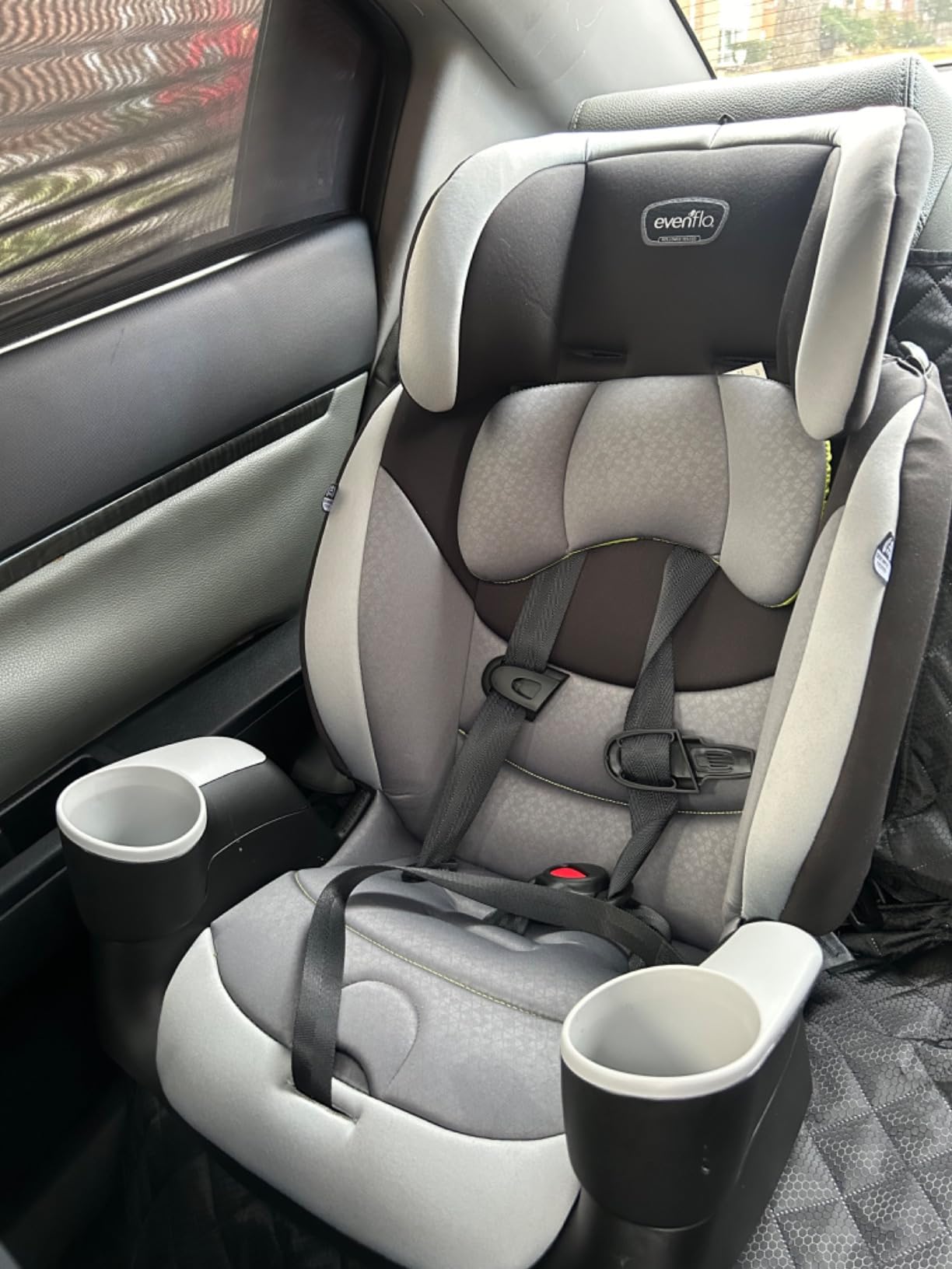 Evenflo High-Back Booster Car Seat with Harness, 22 to 110lbs, Maestro Sport, Granite Gray customer photo 1
